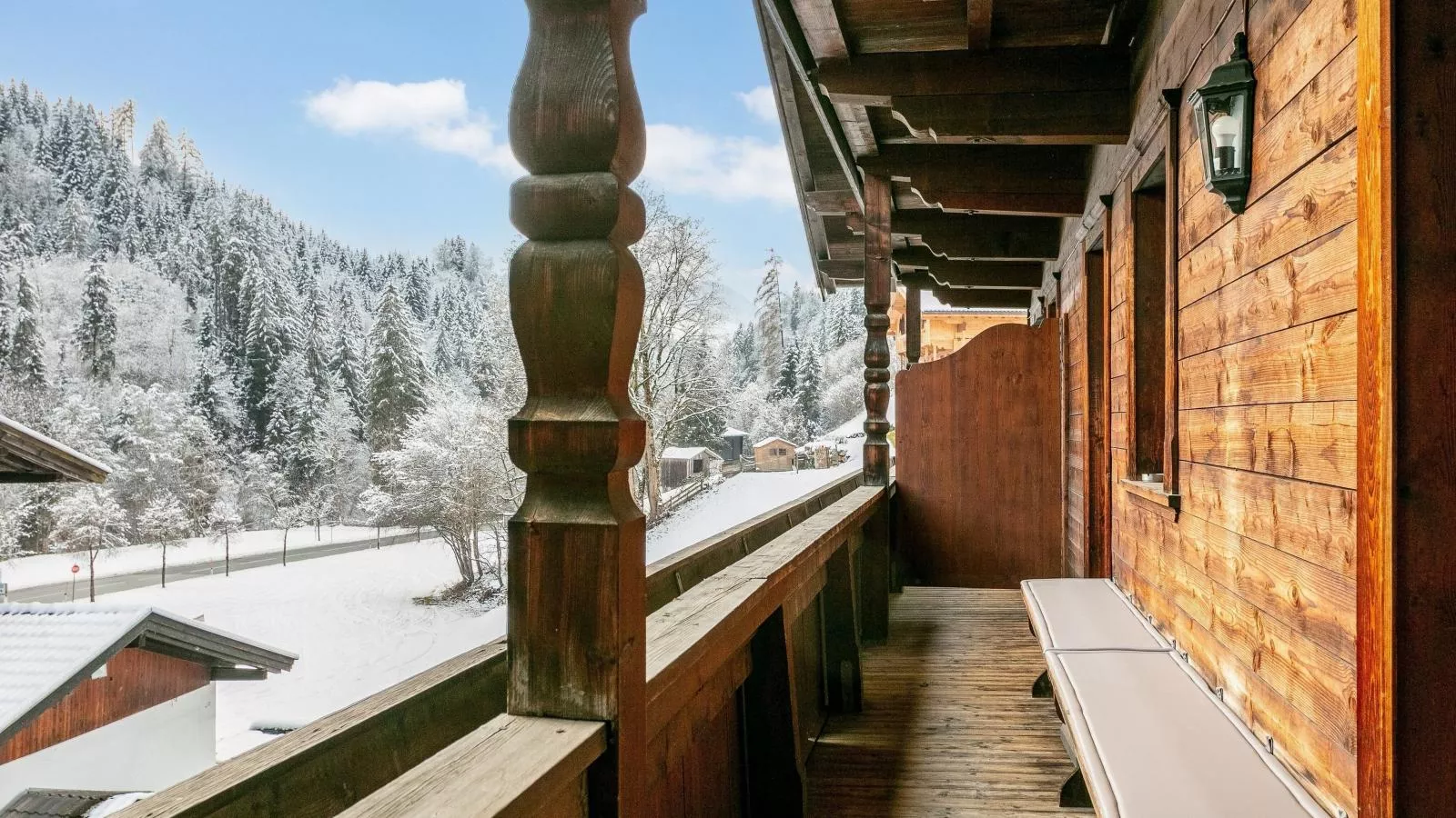 Zellner Top 1 und 2 und 3-Terrassenbalkon