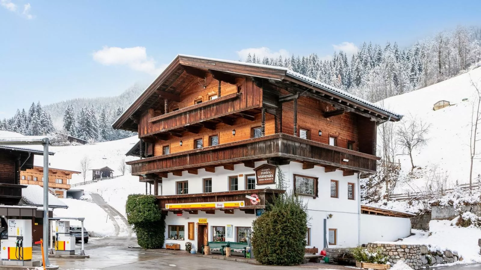 Zellner Top 1 und 2 und 3-Außenbereich Winter