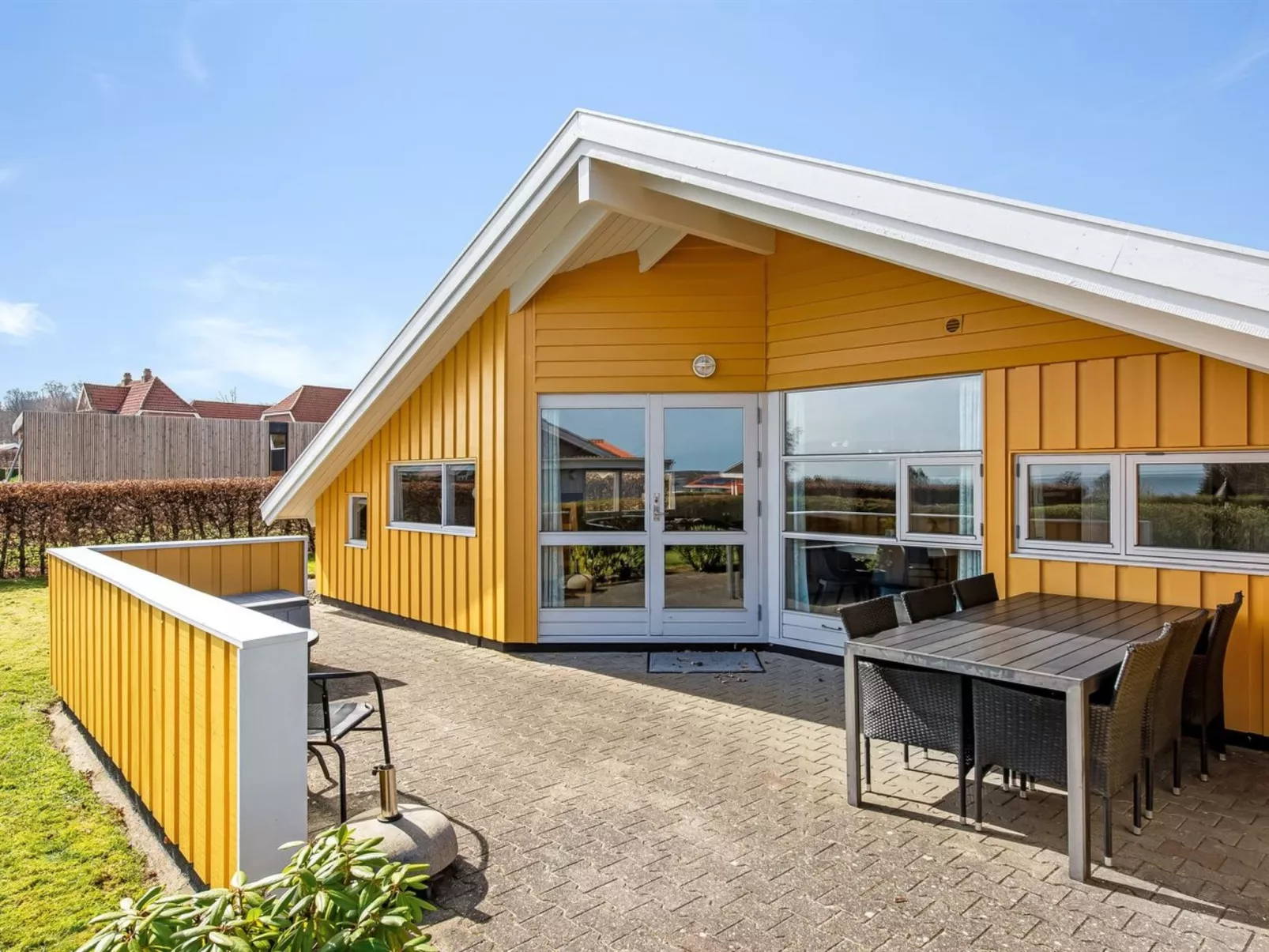 "Halla" - 250m from the sea-Draußen