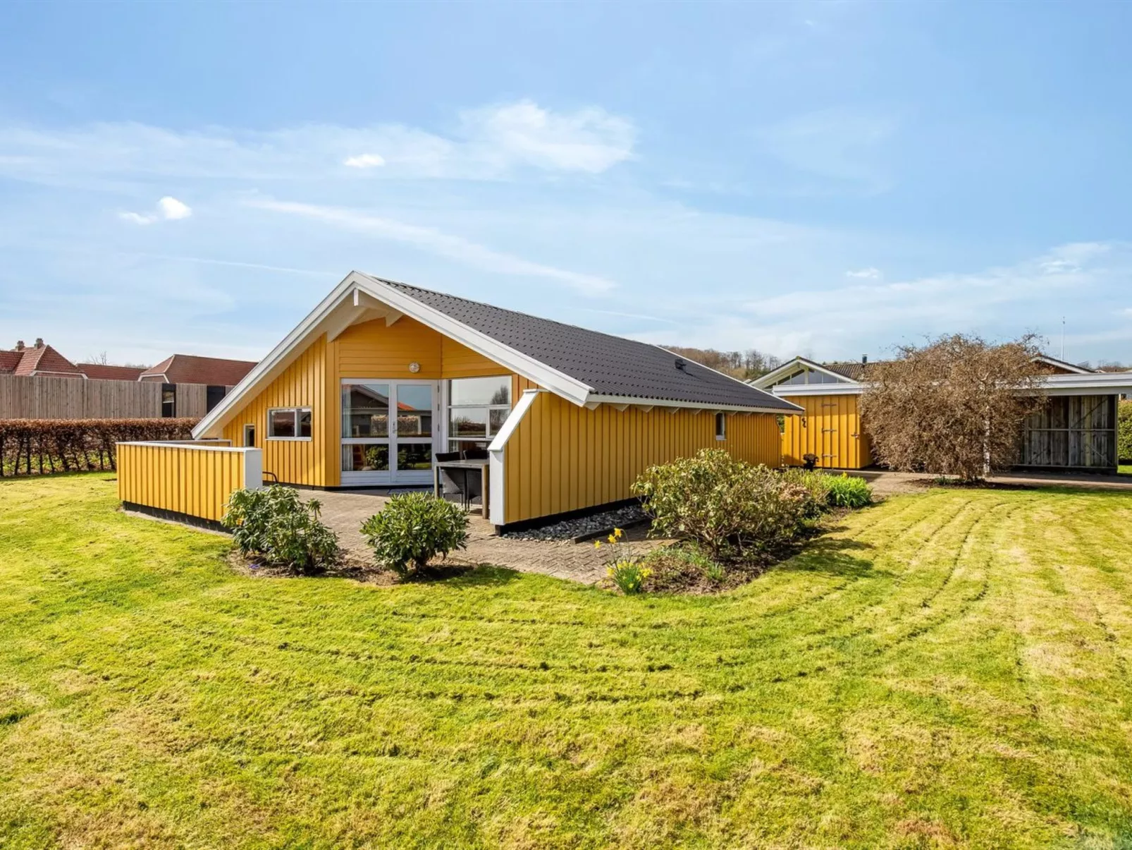 "Halla" - 250m from the sea-Draußen