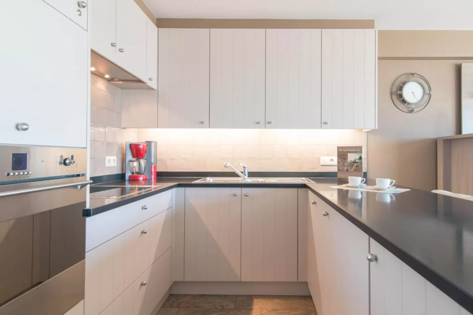 Belle Rive 0602-Kitchen