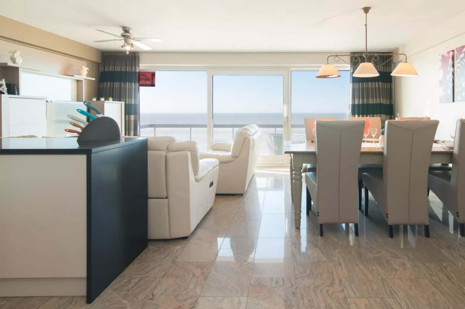 Belle Rive 0602-Dining room