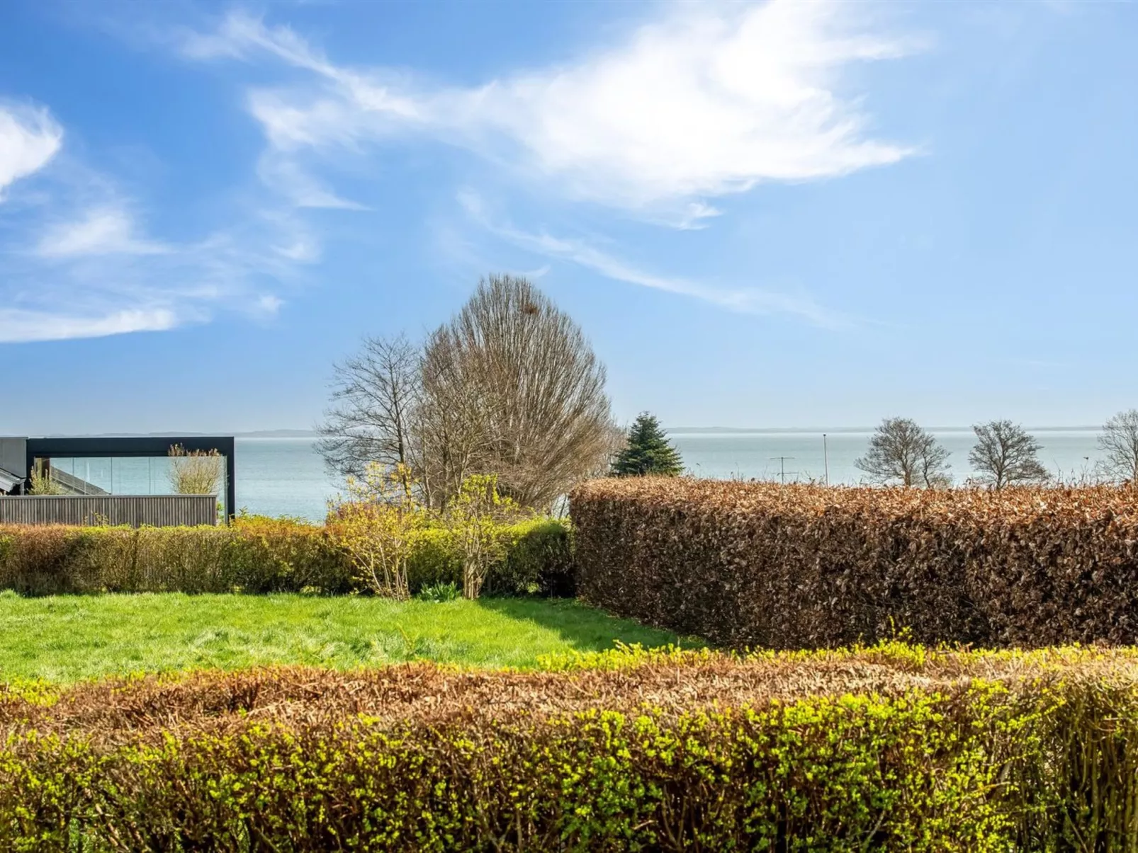 "Halla" - 250m from the sea-Draußen