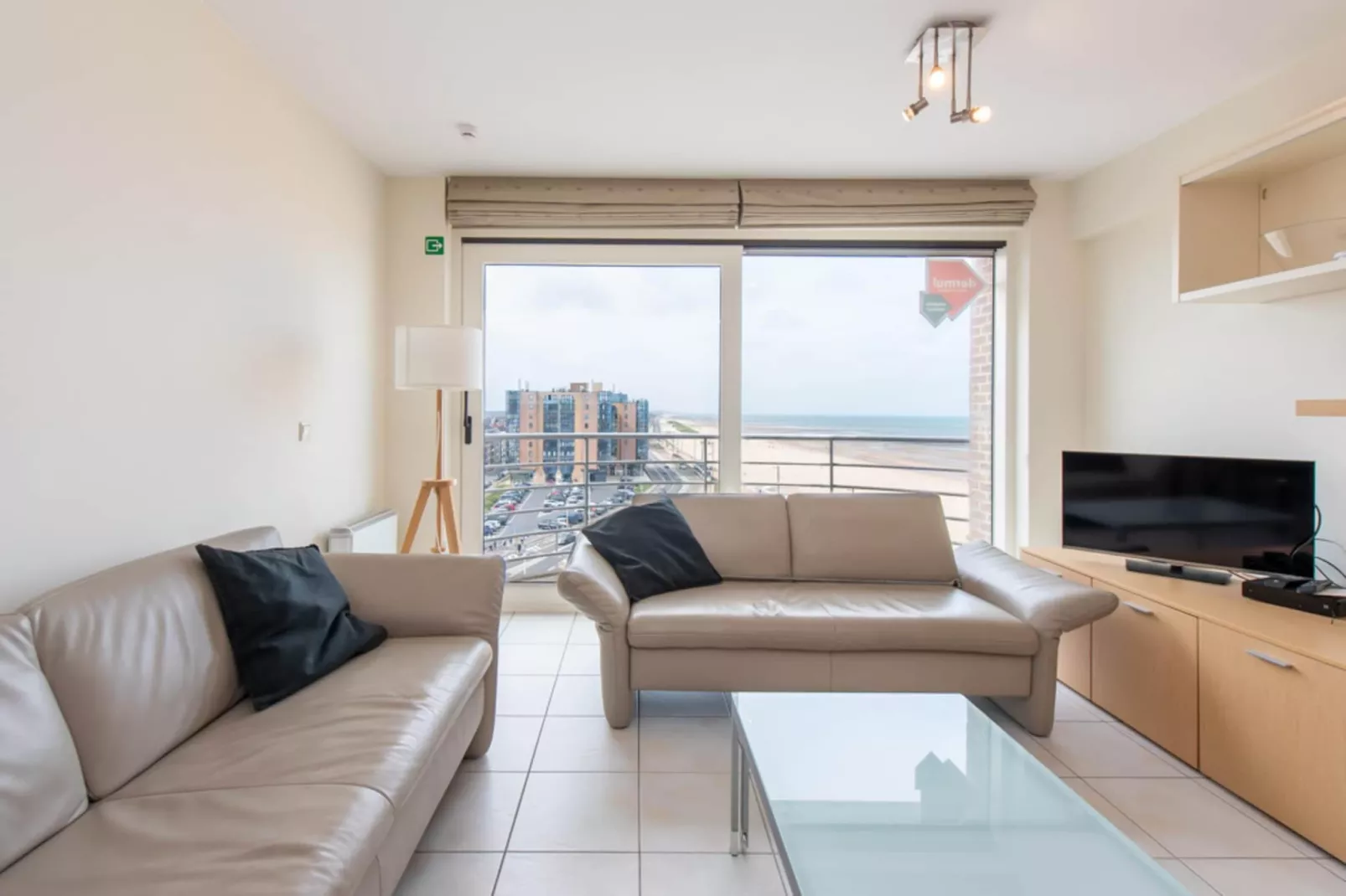 Zon en Zee-Living room