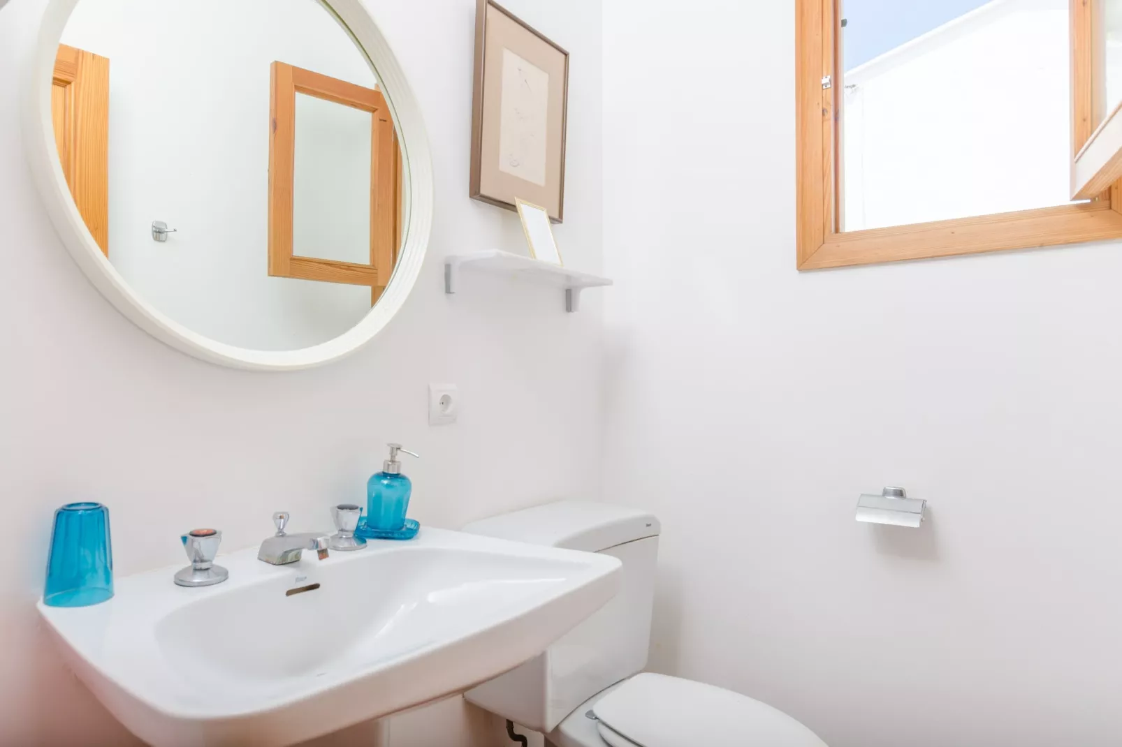 Villa Can Torrens-Bathroom