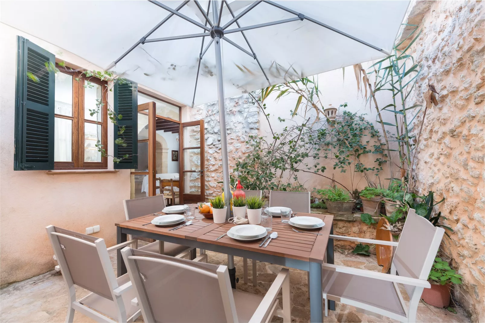 Can Vallori-Terrace balcony