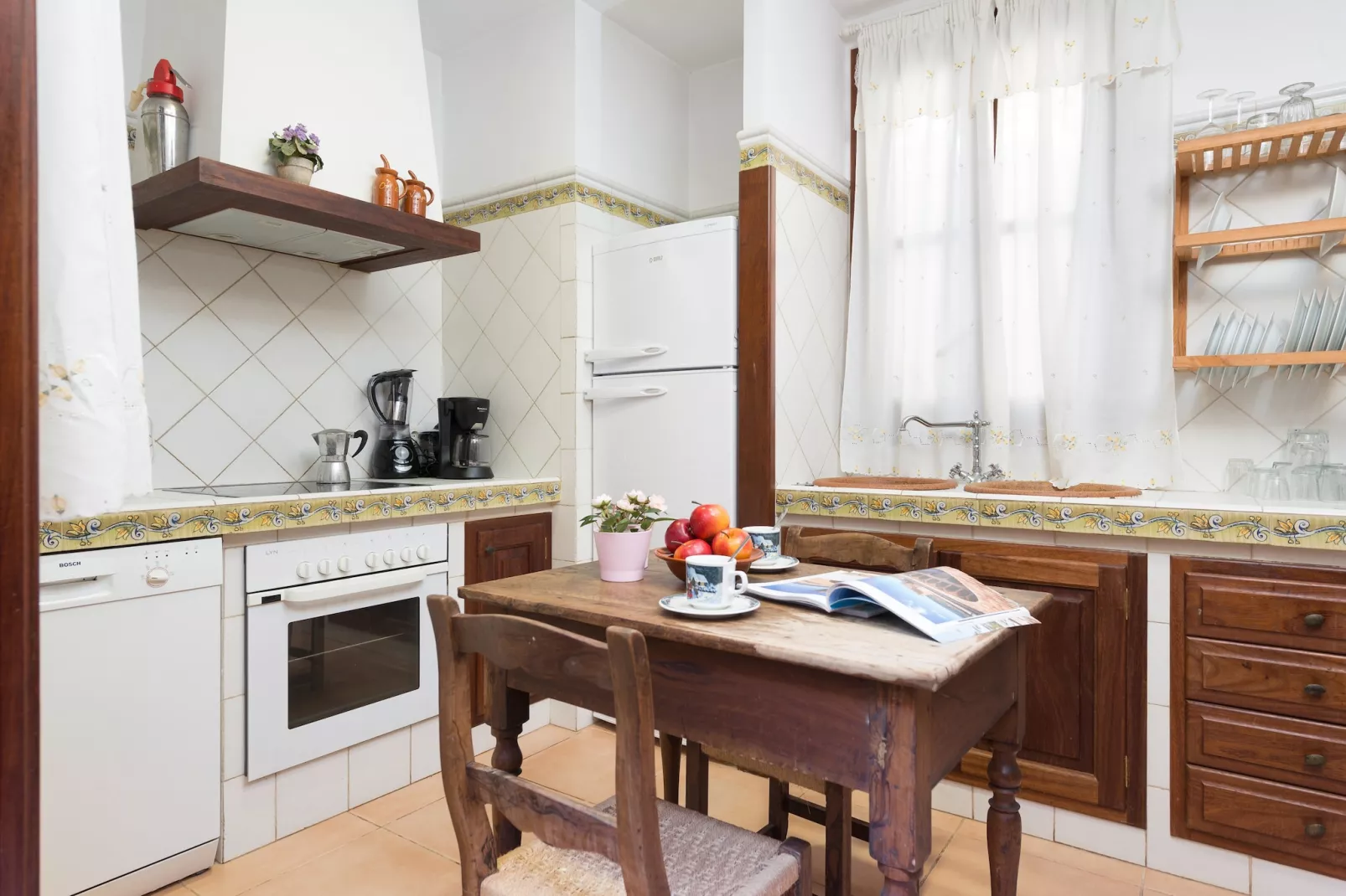 Can Vallori-Kitchen