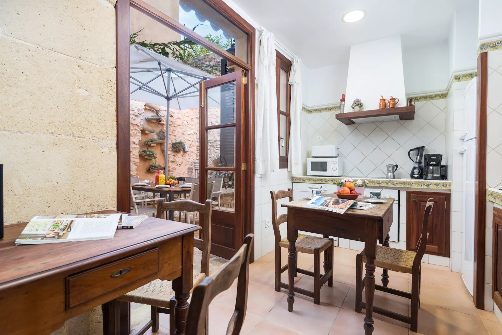 Can Vallori-Kitchen
