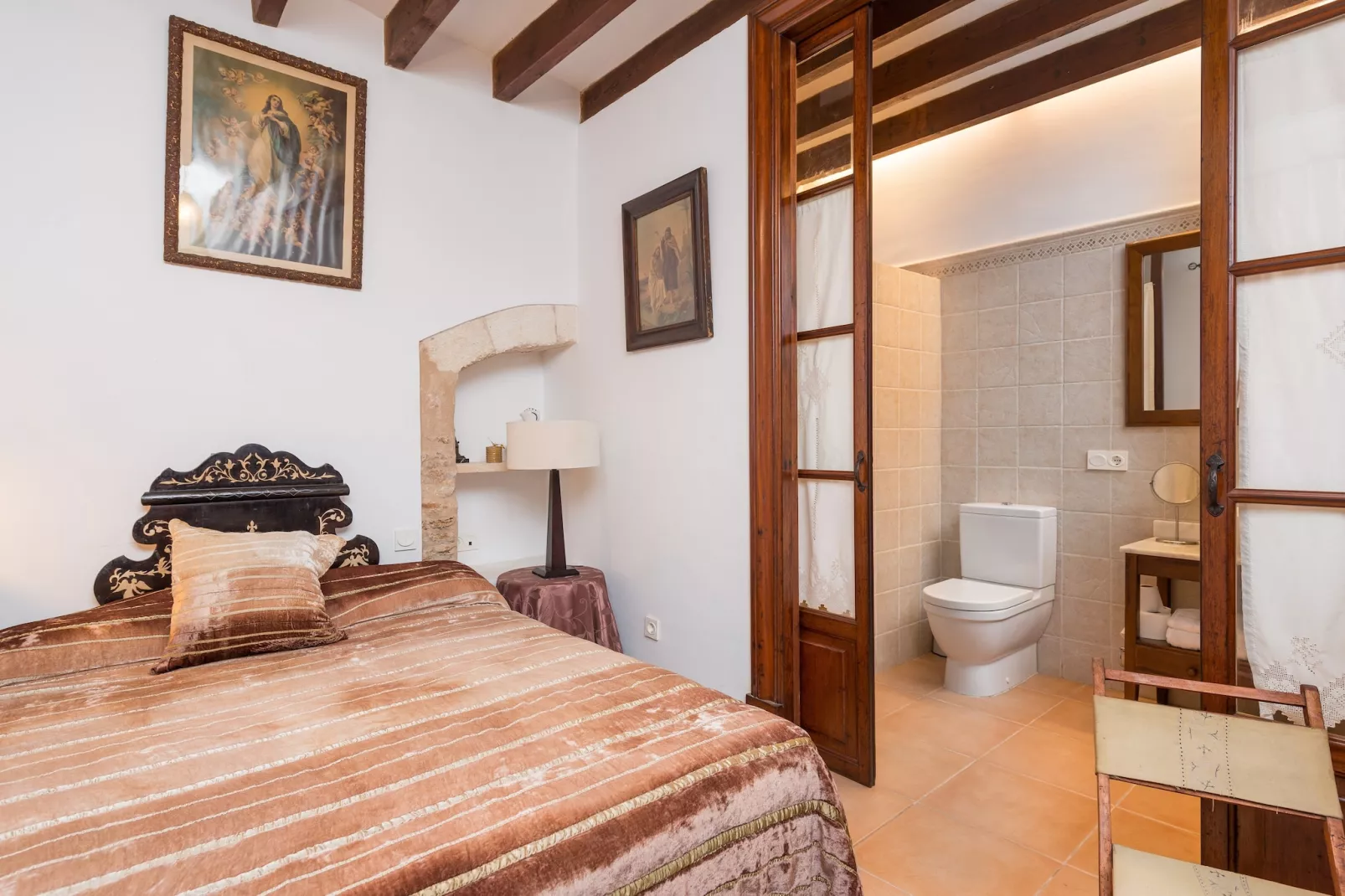 Can Vallori-Bedroom