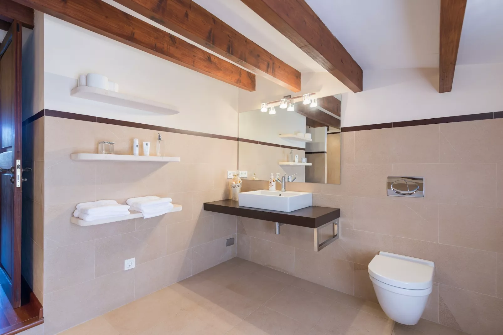 Can Vallori-Bathroom