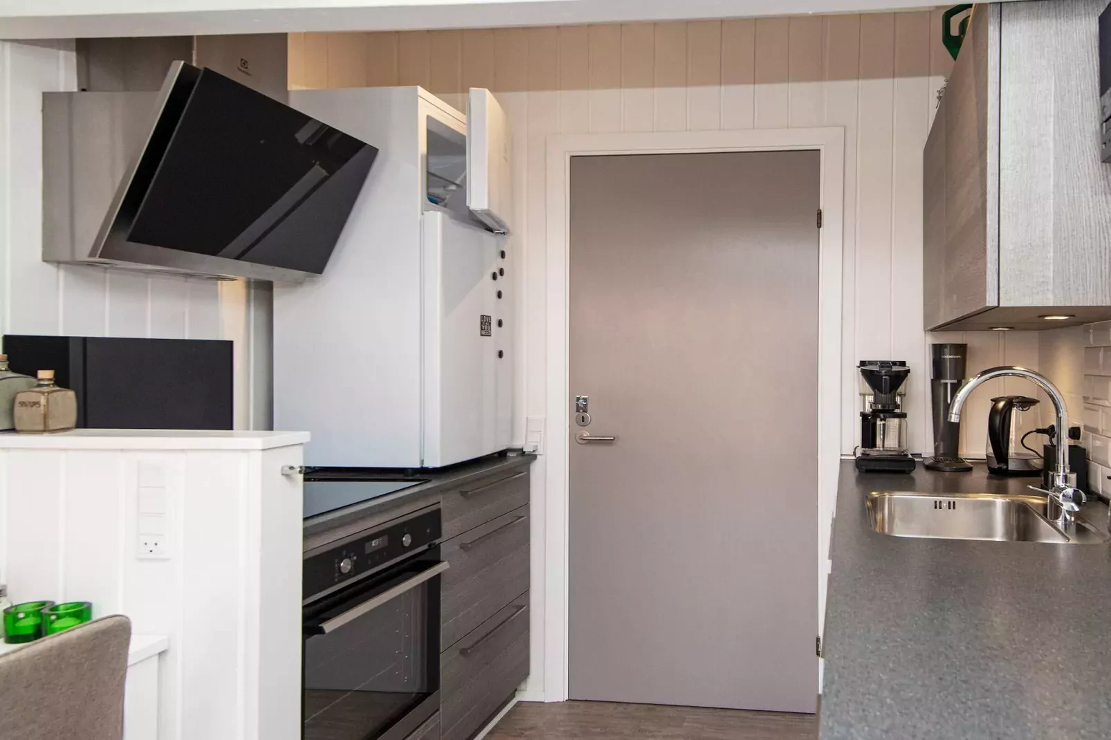 3 room,2 levels,dishwasher.,Premium-Innenbereich