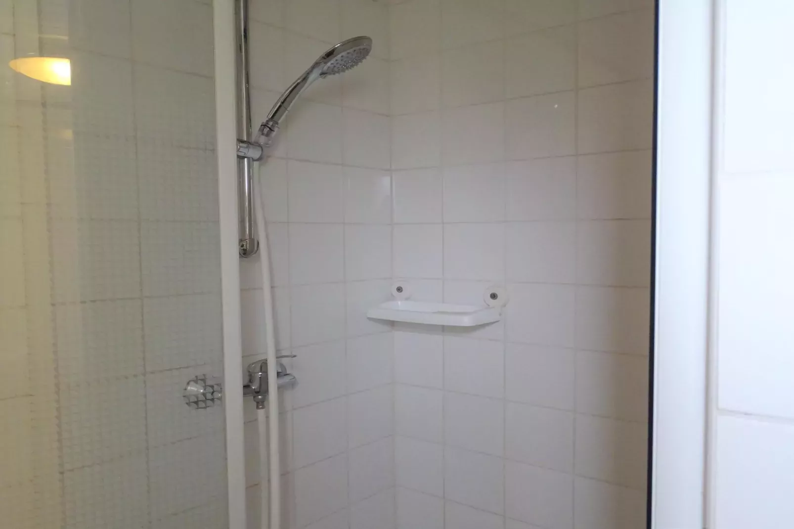 Holiday home Plogoff-Bathroom