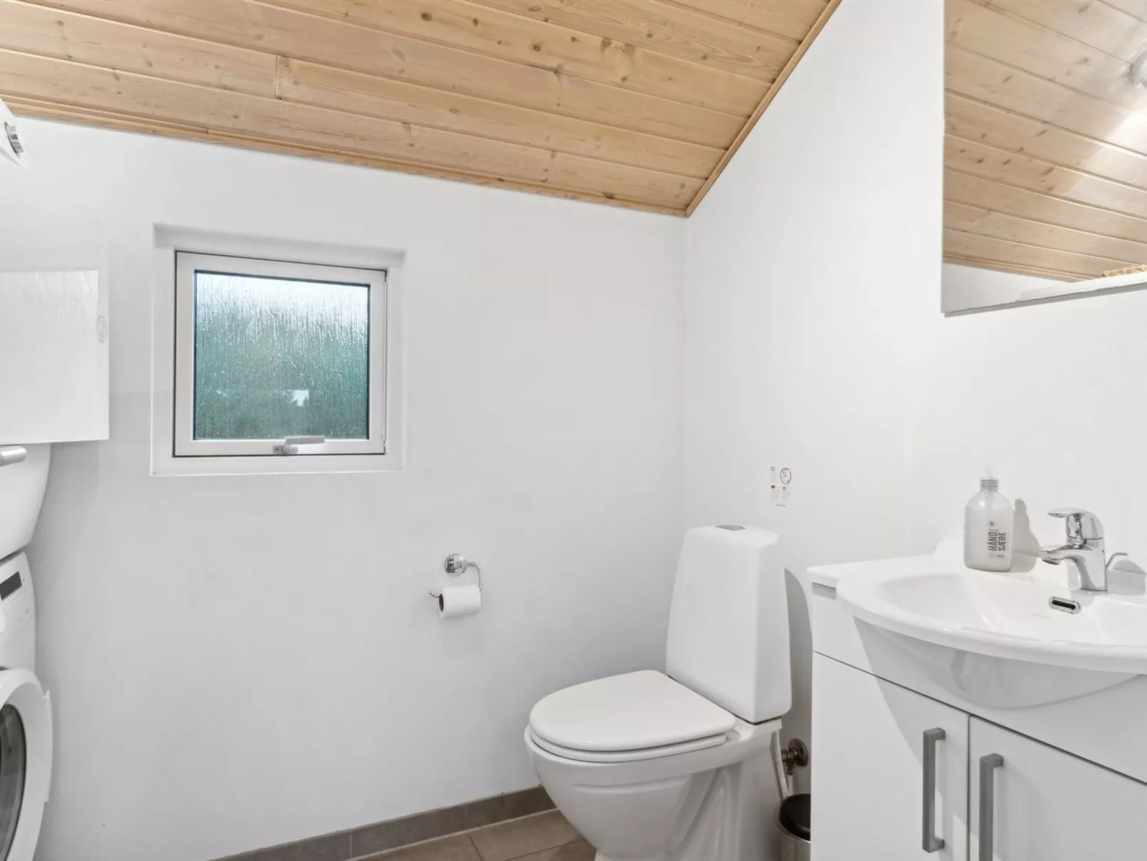 "Judit" - 225m from the sea-Inside