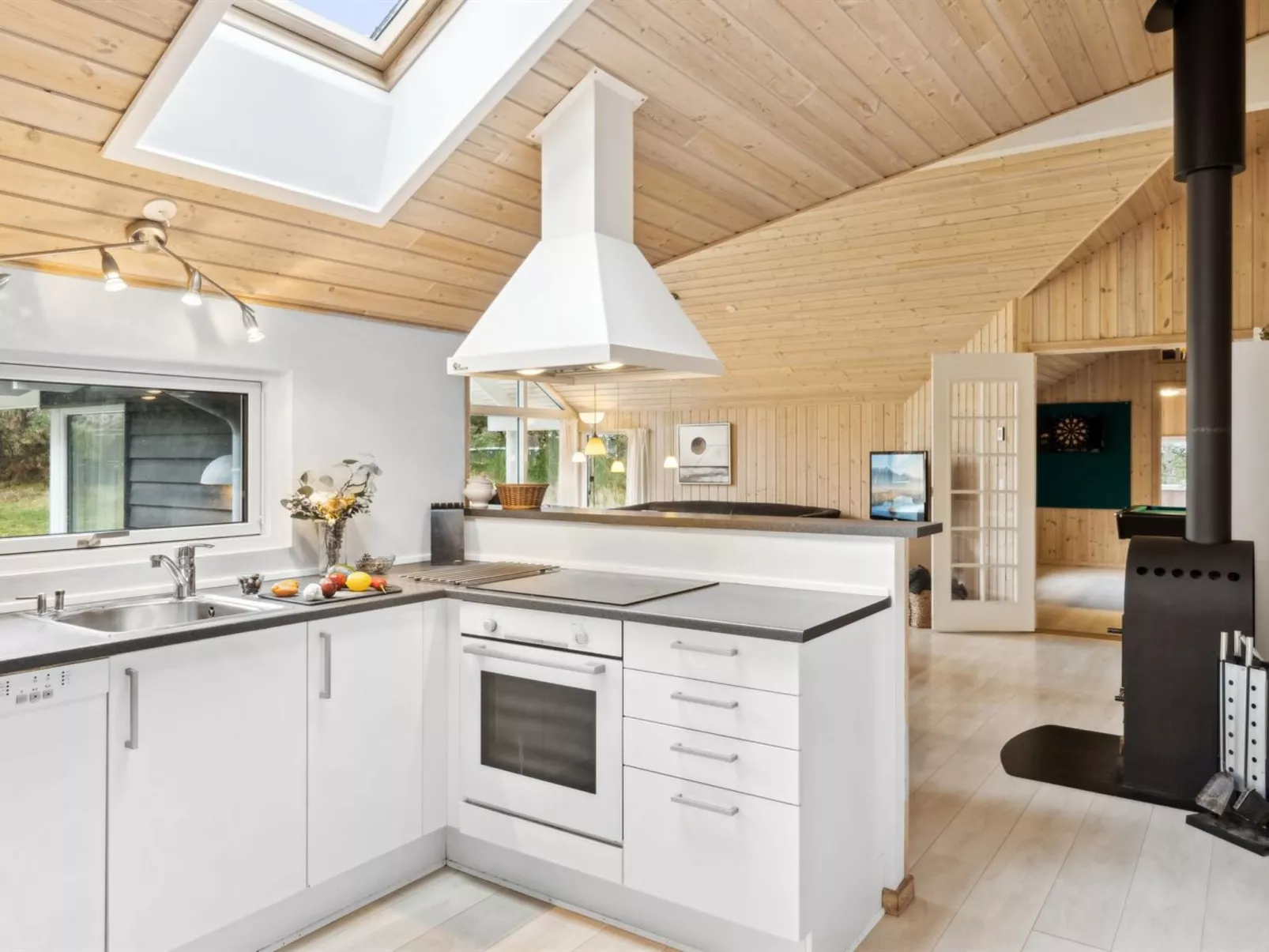 "Judit" - 225m from the sea-Inside