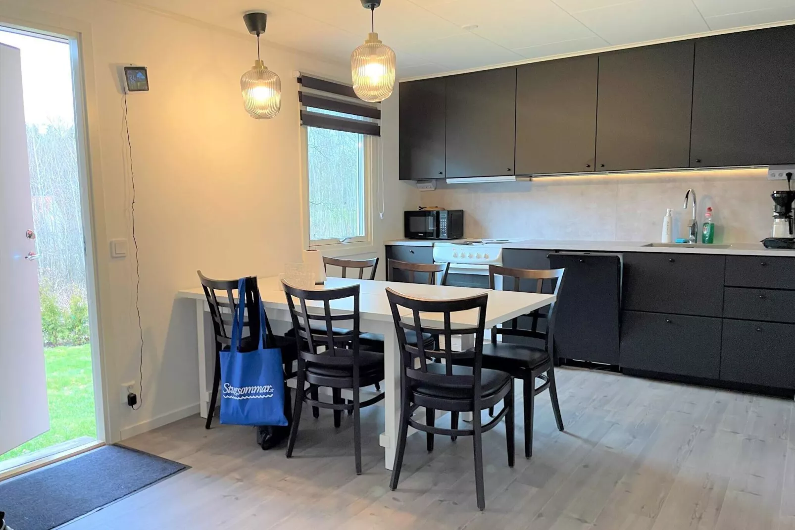 6 person holiday home in HAKENÄSET-By Traum-Indoor