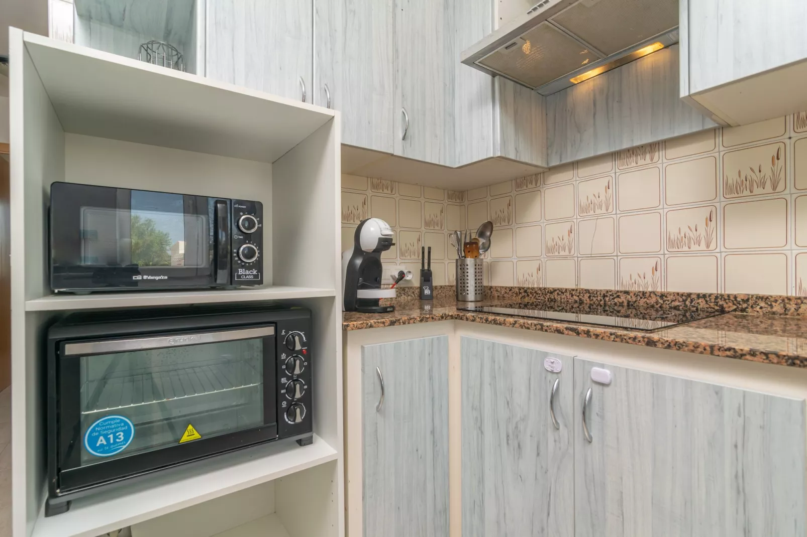 Saray- Son Alma-Kitchen