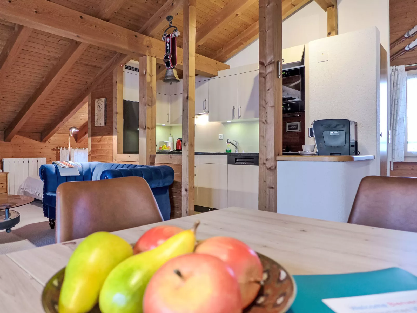 Chalet Bienli Oben-Inside