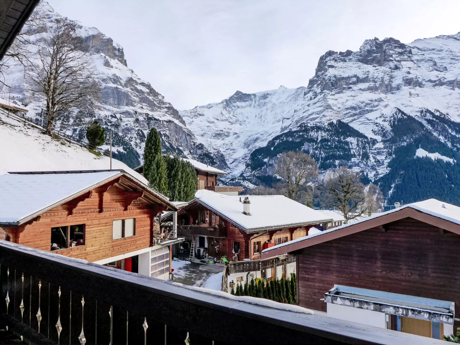 Chalet Bienli Oben-Outside