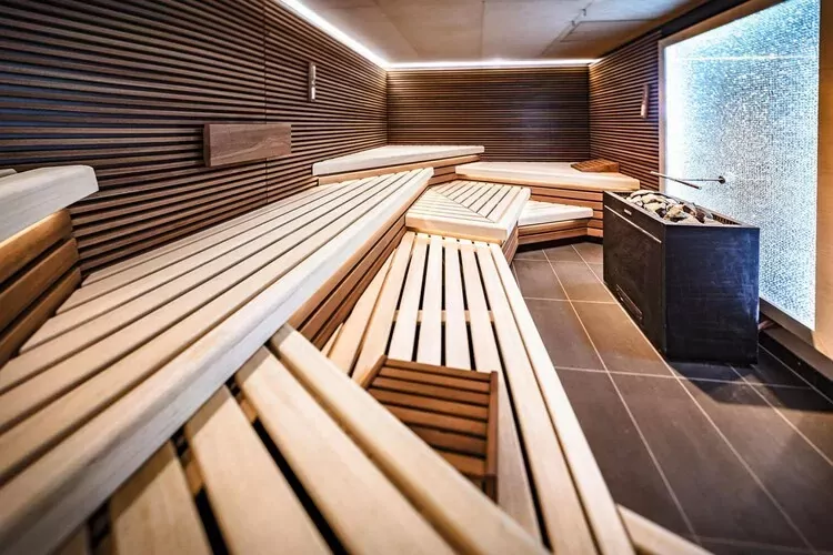 Apartments im MAREMÜRITZ Yachthafen Resort & Spa / Anker Penthouse Suite 2 Personen und 2 Kinder 3-15 Jahre-Terrace