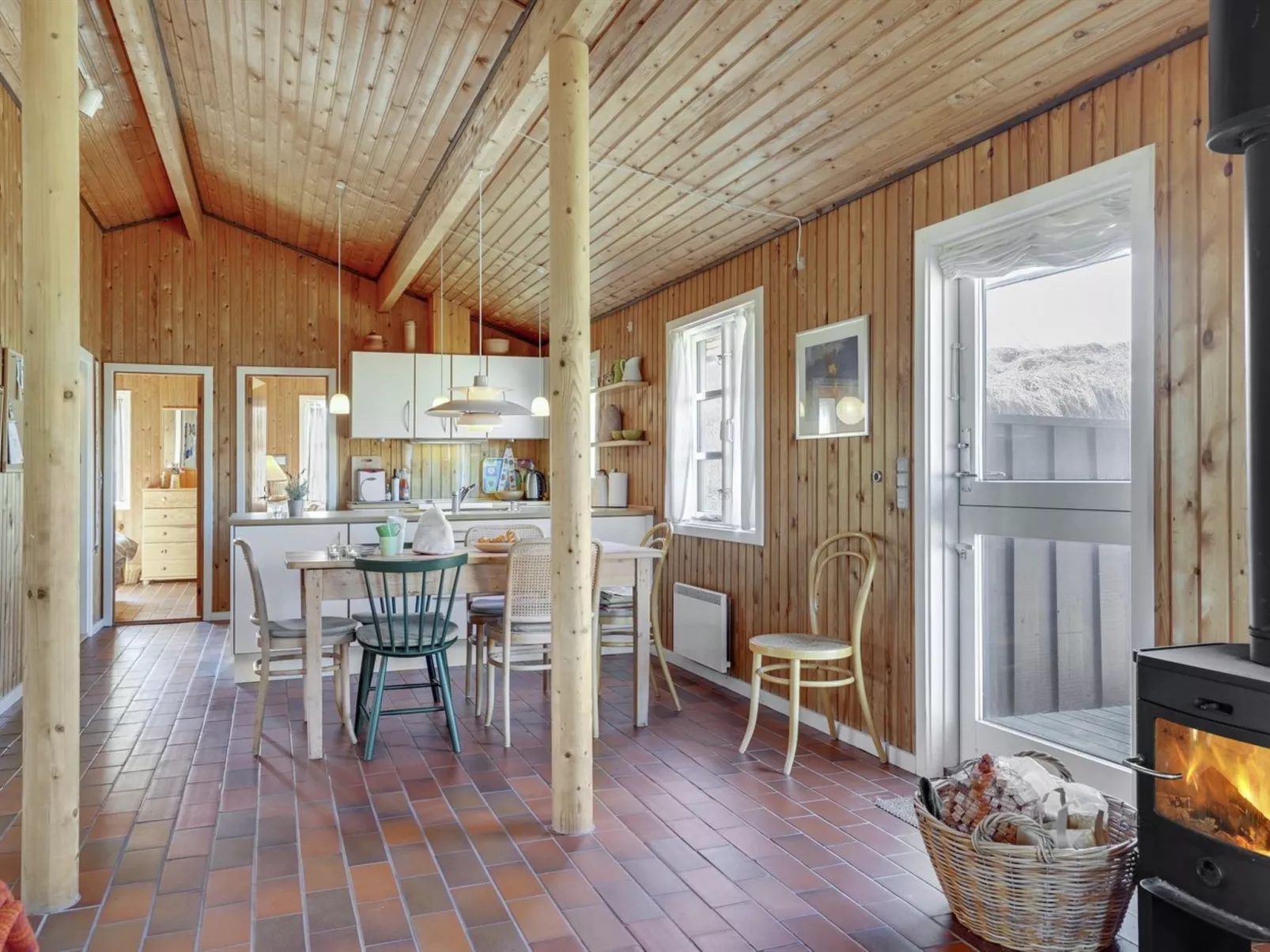 "Solunka" - 100m from the sea-Inside