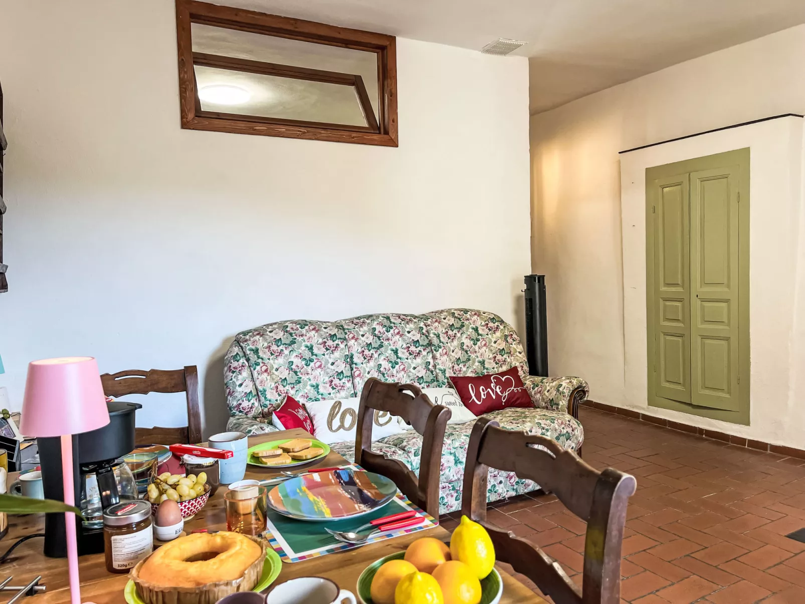 Casa dei Nani-Inside