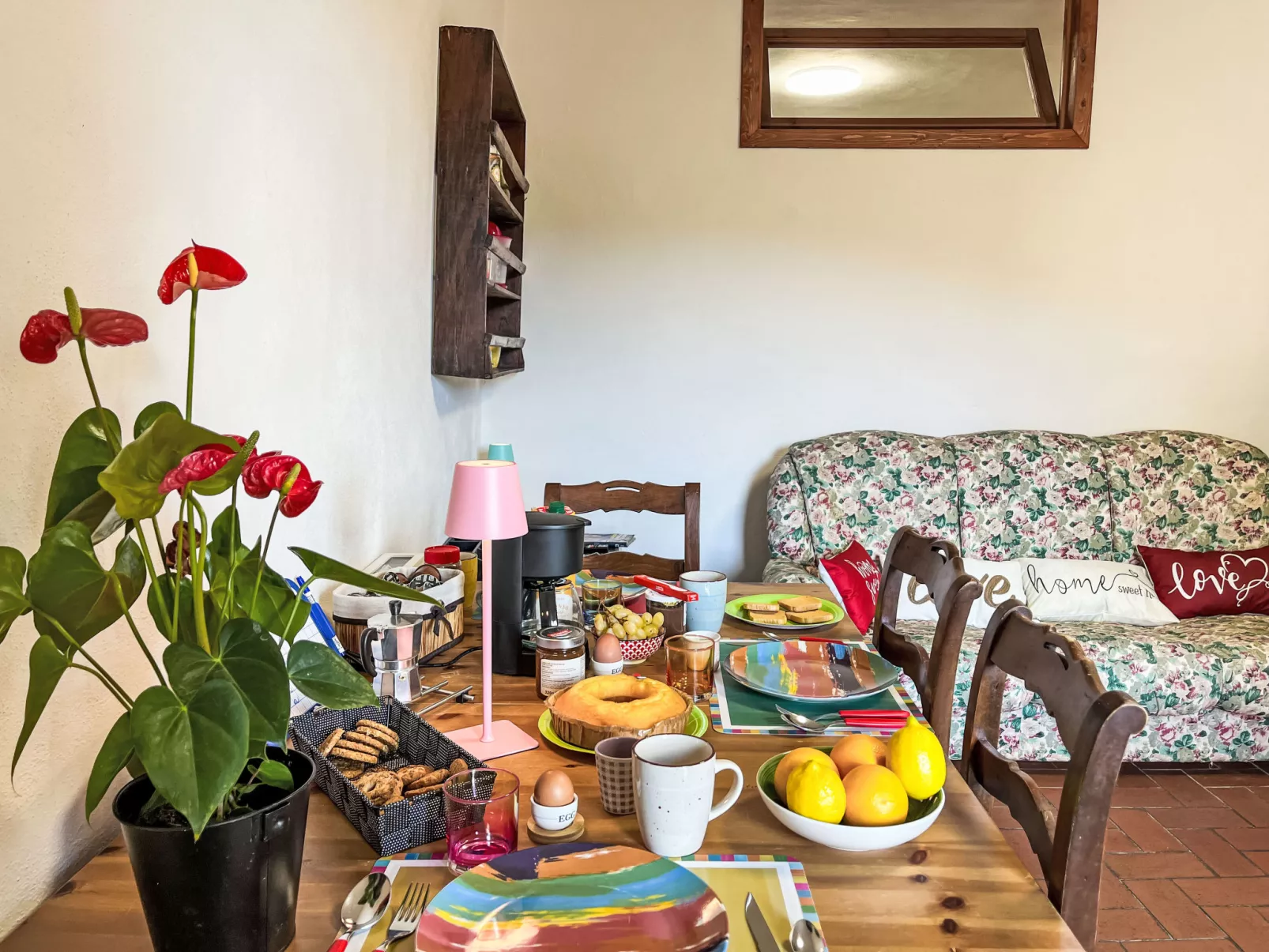 Casa dei Nani-Inside