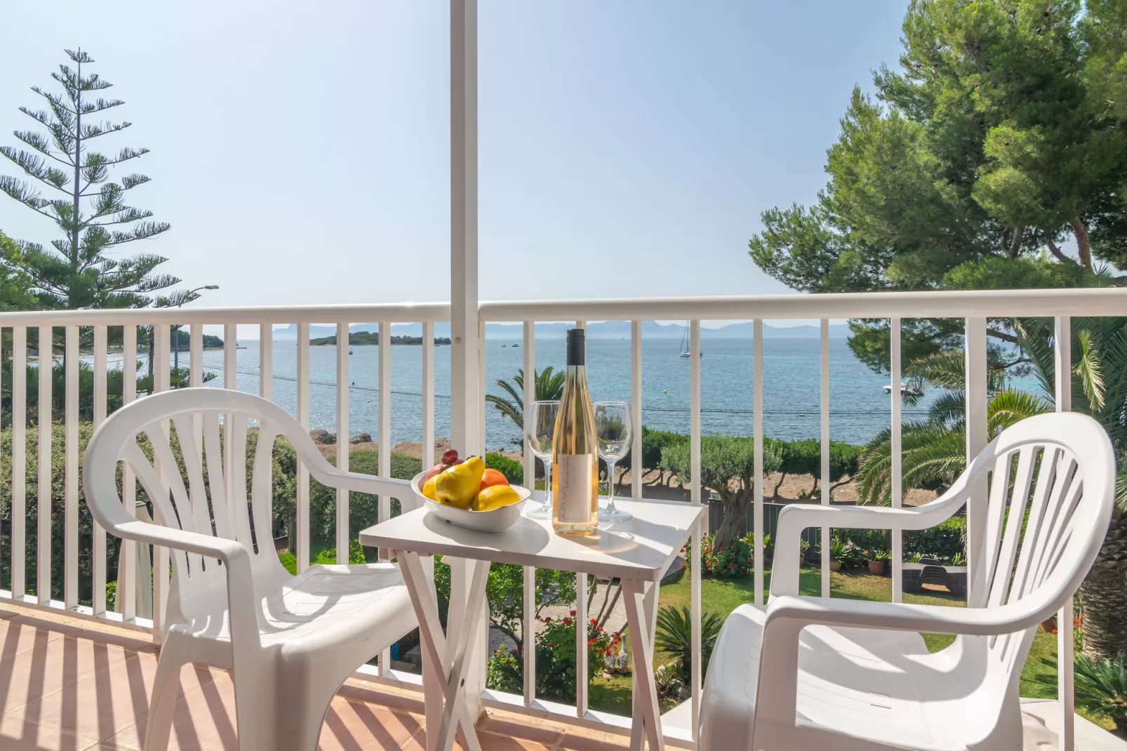 Golf-Terrace balcony