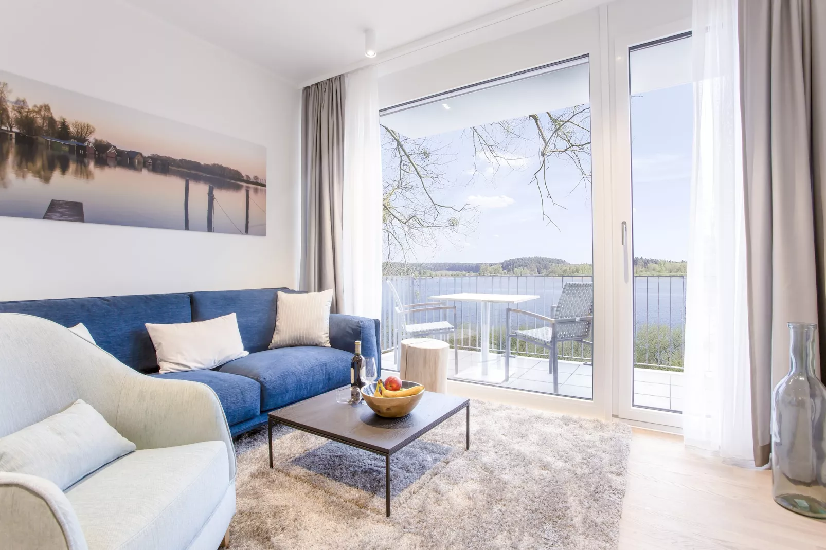 Apartments im MAREMÜRITZ Yachthafen Resort & Spa / Aurora Müritzblick 2 Personen-Living room