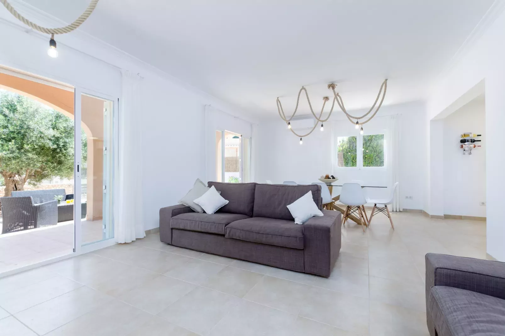 Dones D'aigua 11-Living room