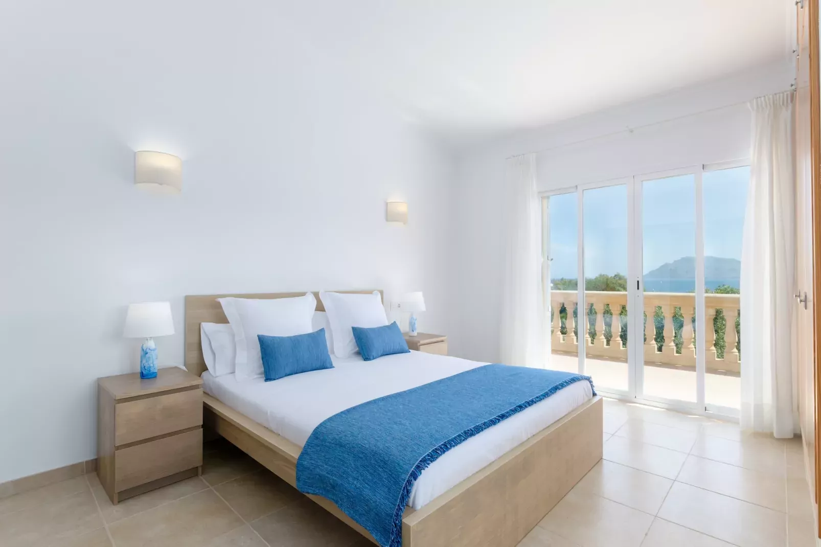 Dones D'aigua 11-Bedroom