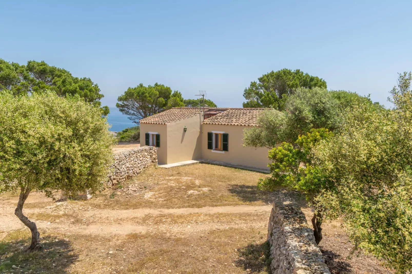 Talaia D'artrutx-Exterior summer