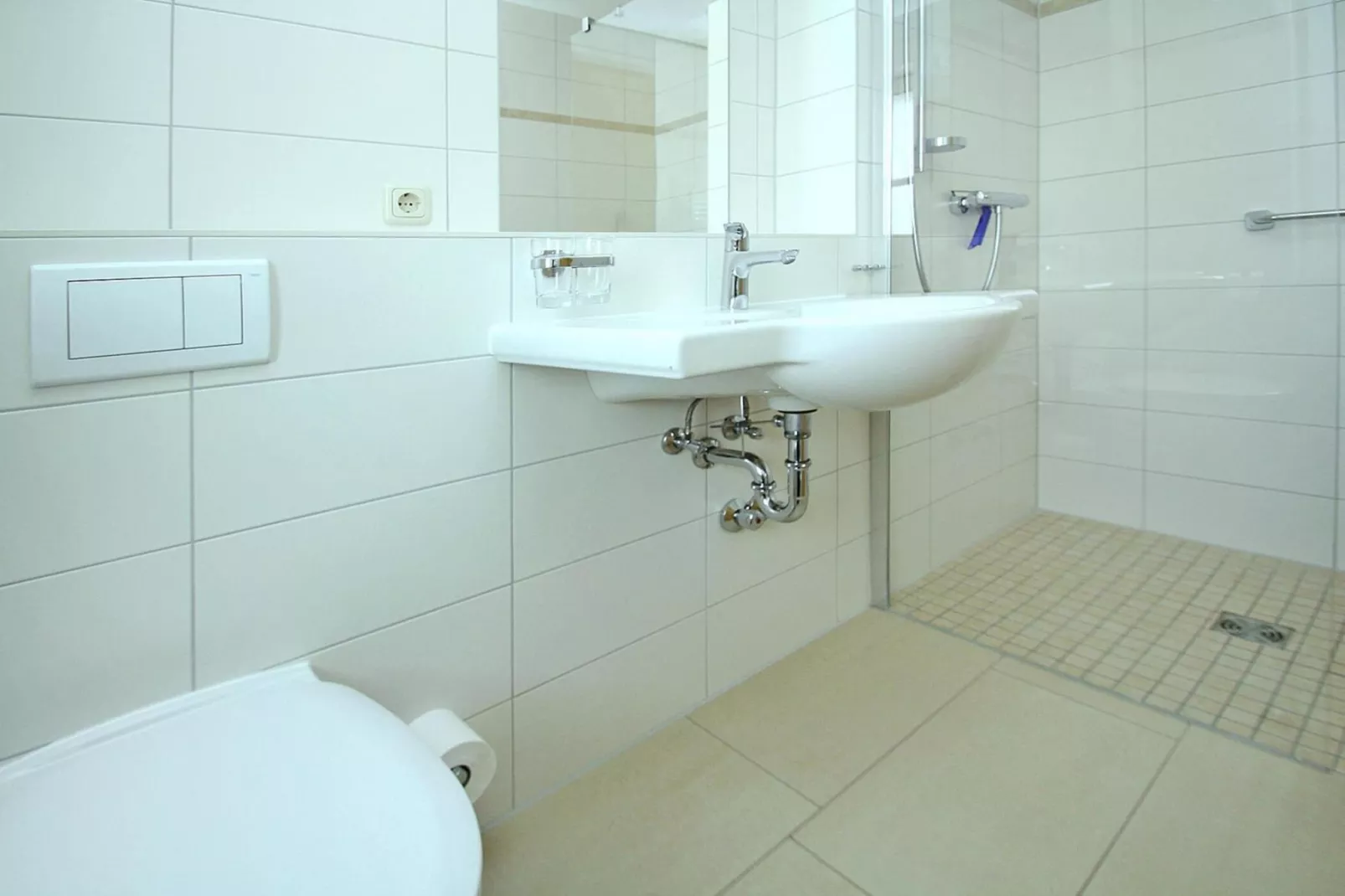 Appartementhaus am Leuchtturm / Fewo Seelust 32 qm-Bathroom