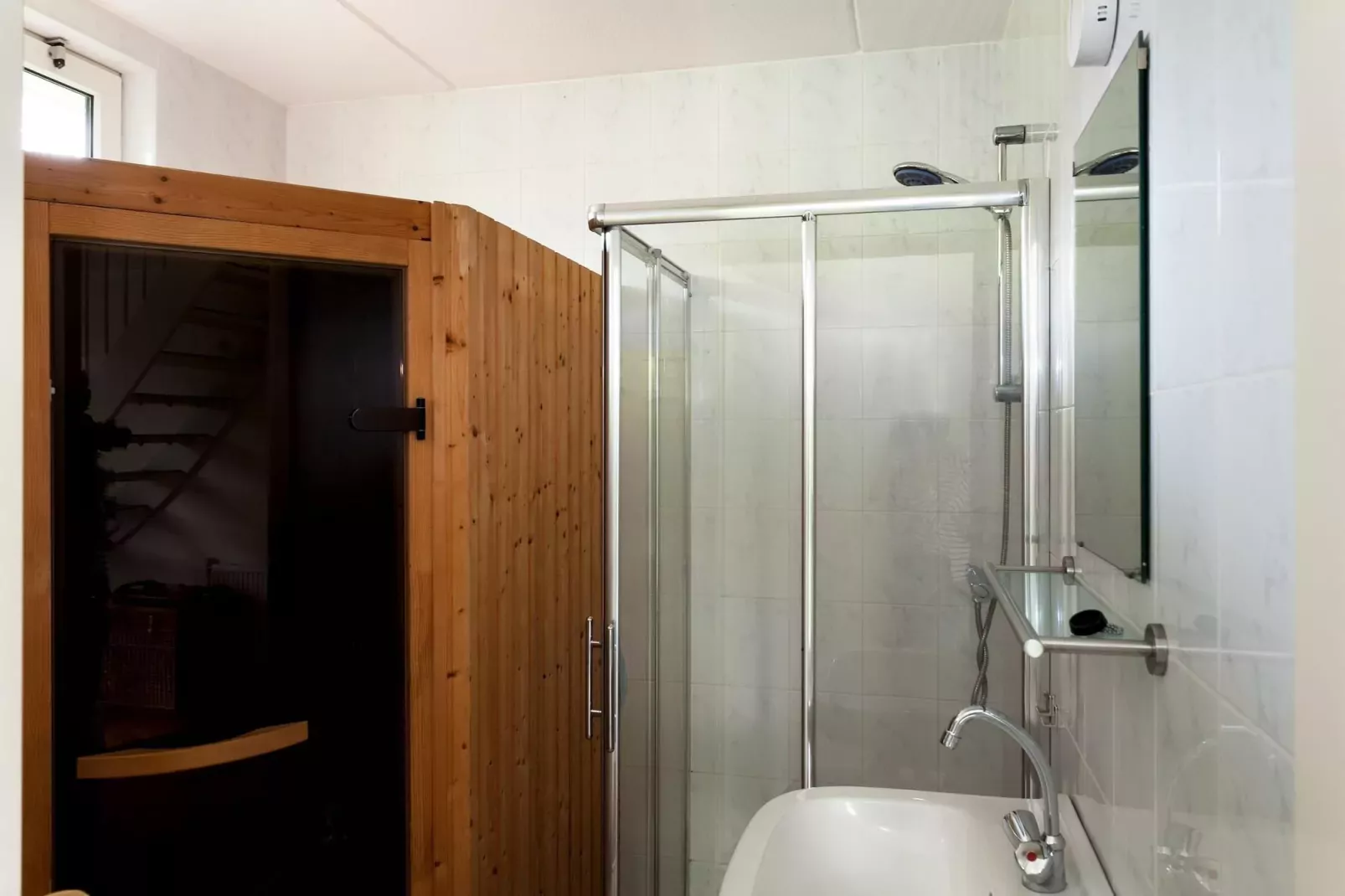 6 pers Renneborghuis Wellness Comfort met sauna-Bathroom