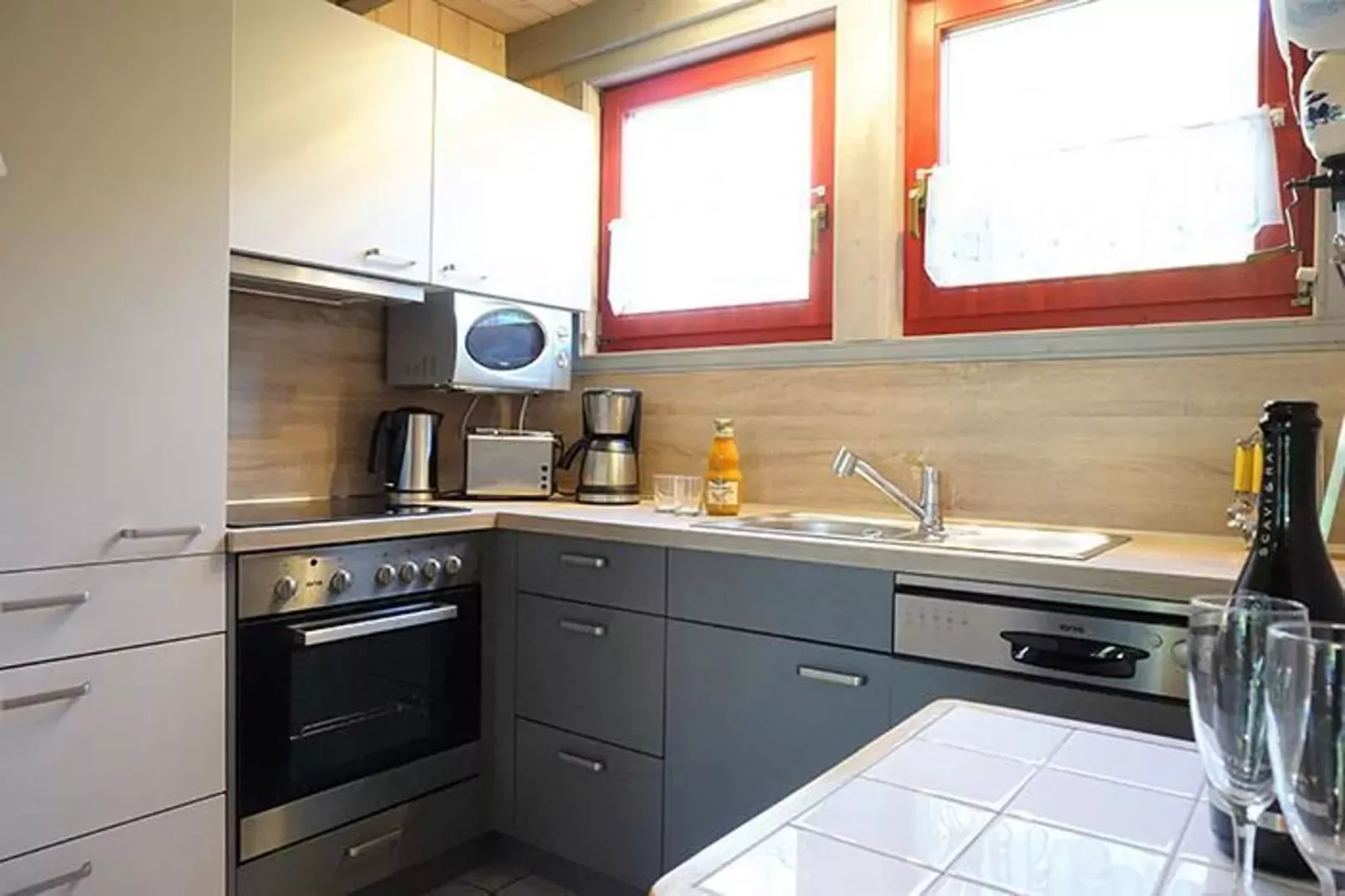 FH Wildgans Comfort mit Sauna & Kaminofen 81 qm 182-Kitchen
