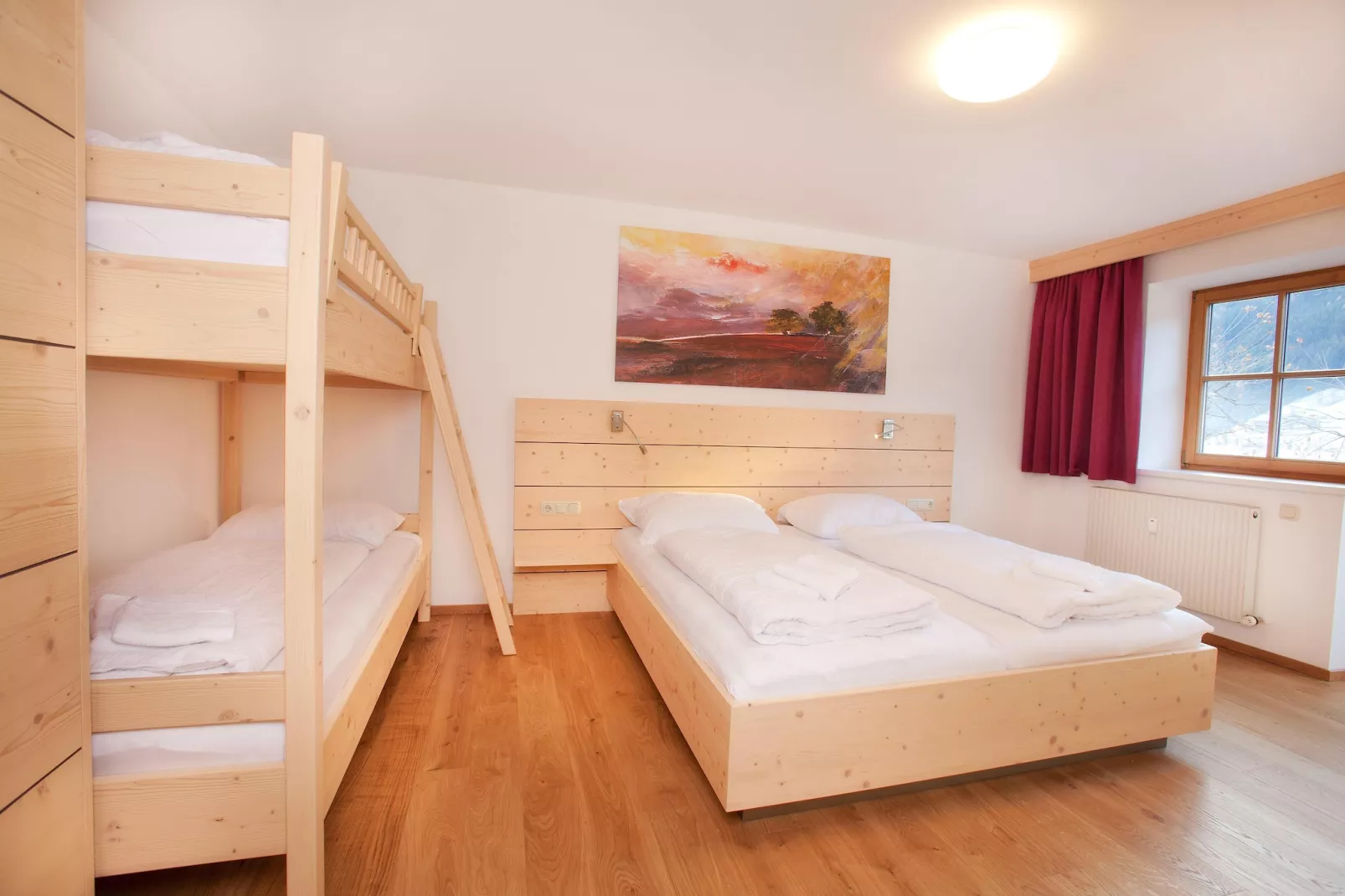 Kirchstubn- Top 2 und Top 3 - große Wohnung-Bedroom