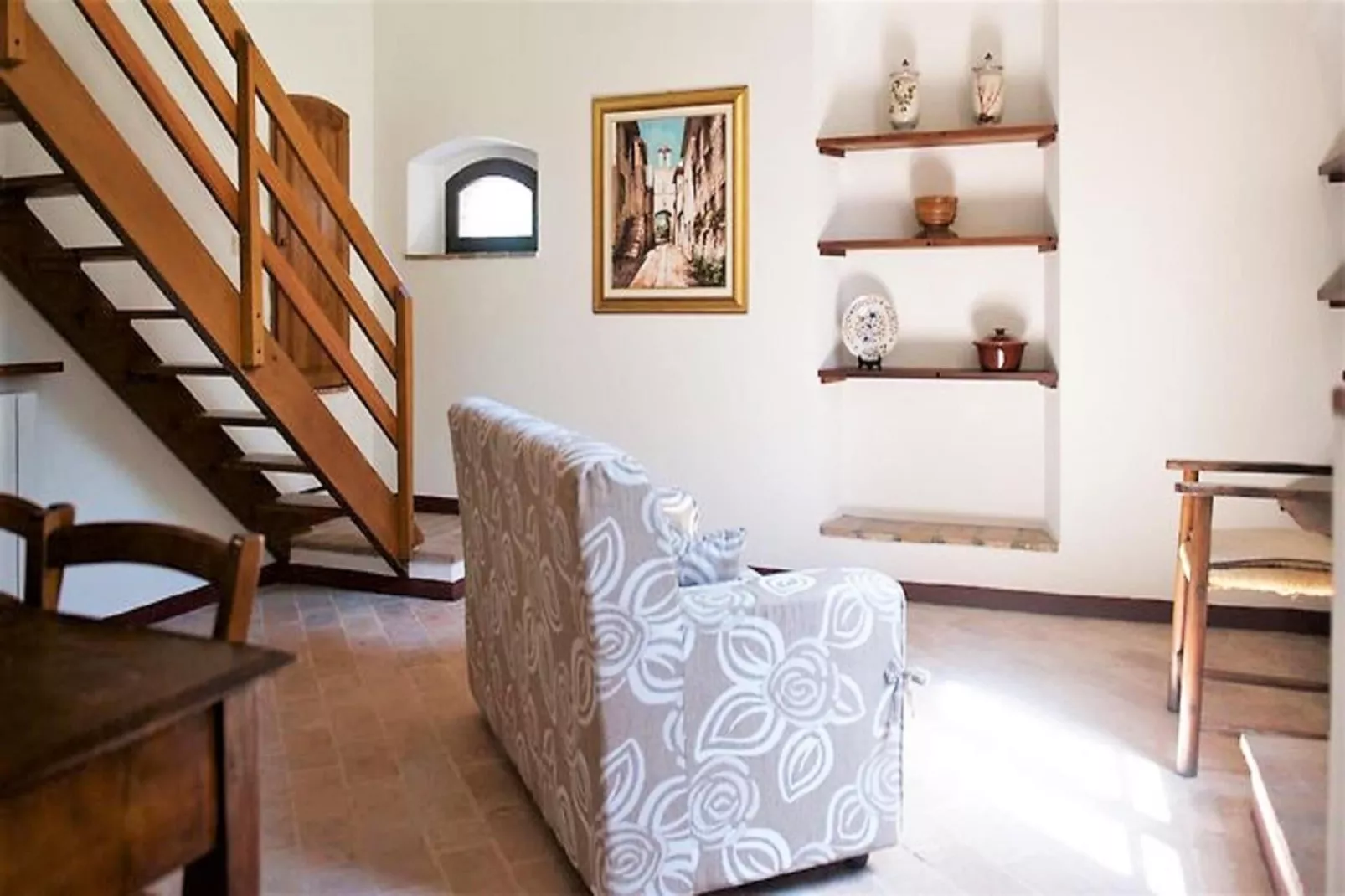 Armeria-Living room