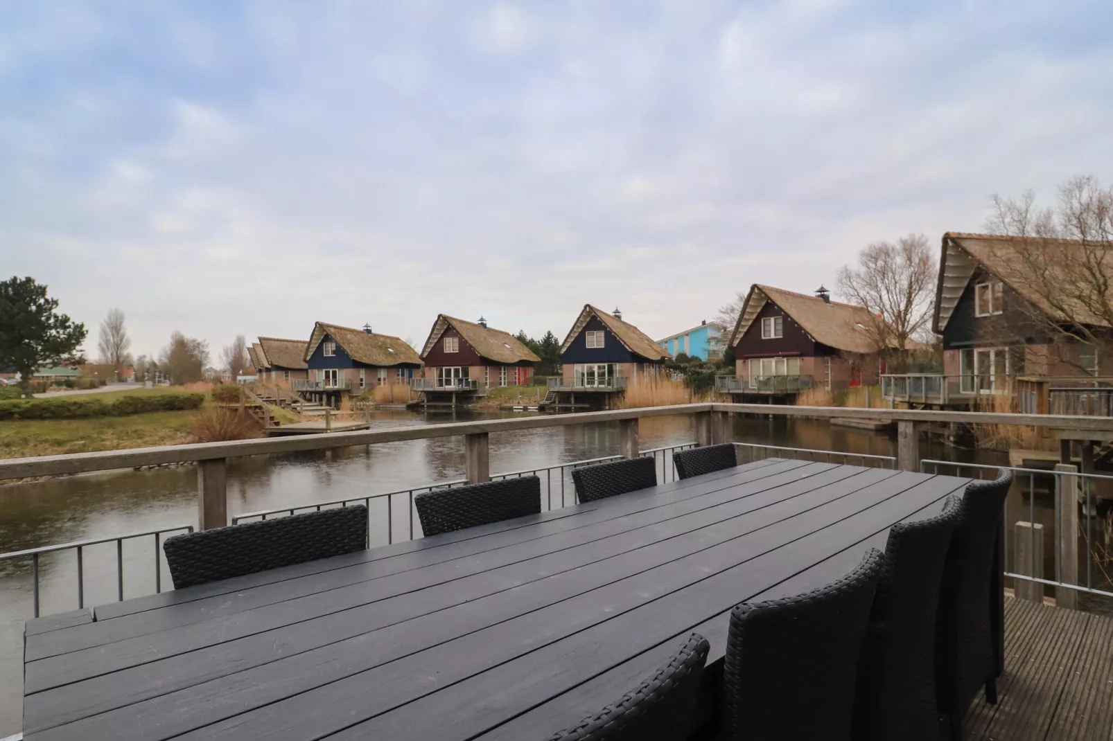 Beach Resort Makkum 36-Zones d'été à 1 km