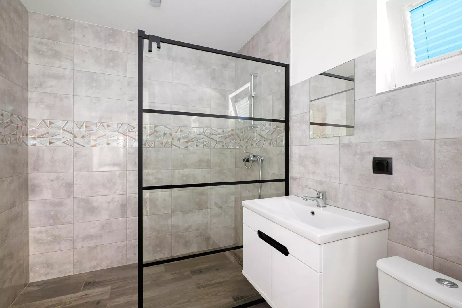 Domki wakacyjne dla 5 os Jezierzany-Bathroom