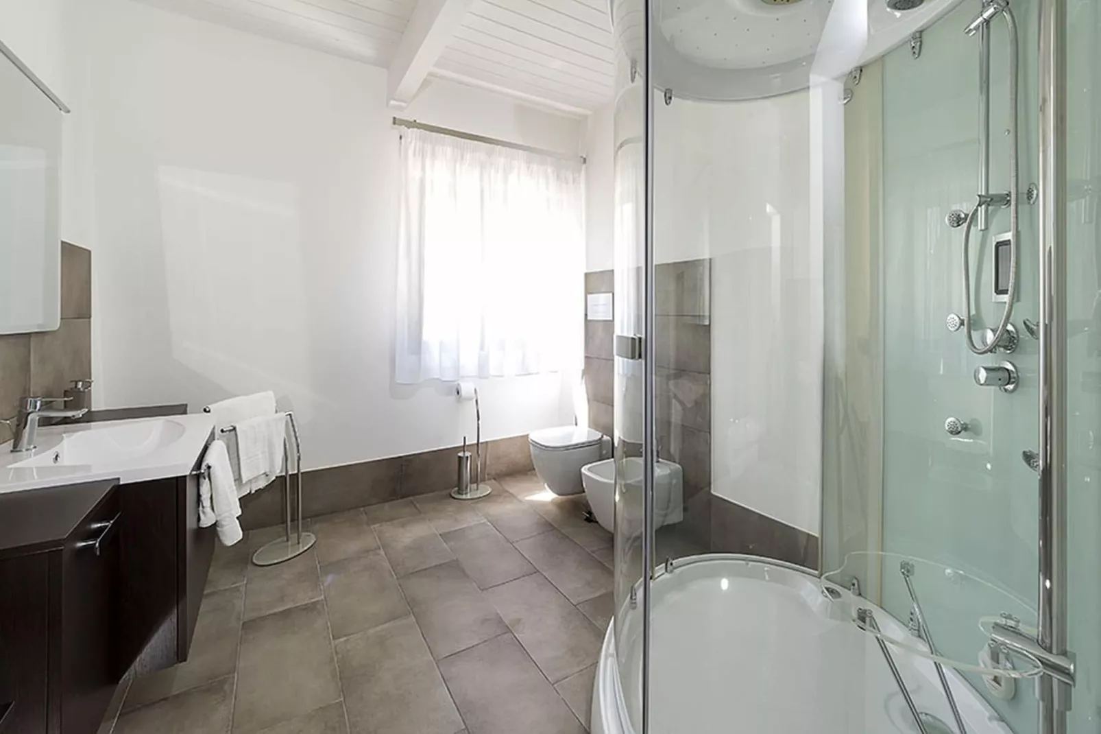 Agora Dodici-Badezimmer