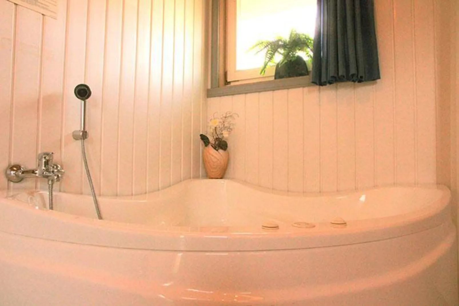FH Wildgans Comfort Nr 280-Bathroom