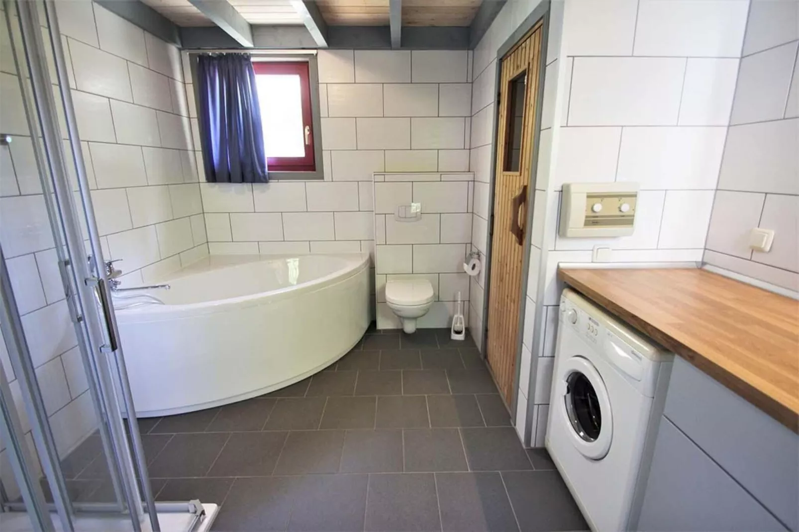 FH Wildgans Comfort Nr 5a-Bathroom
