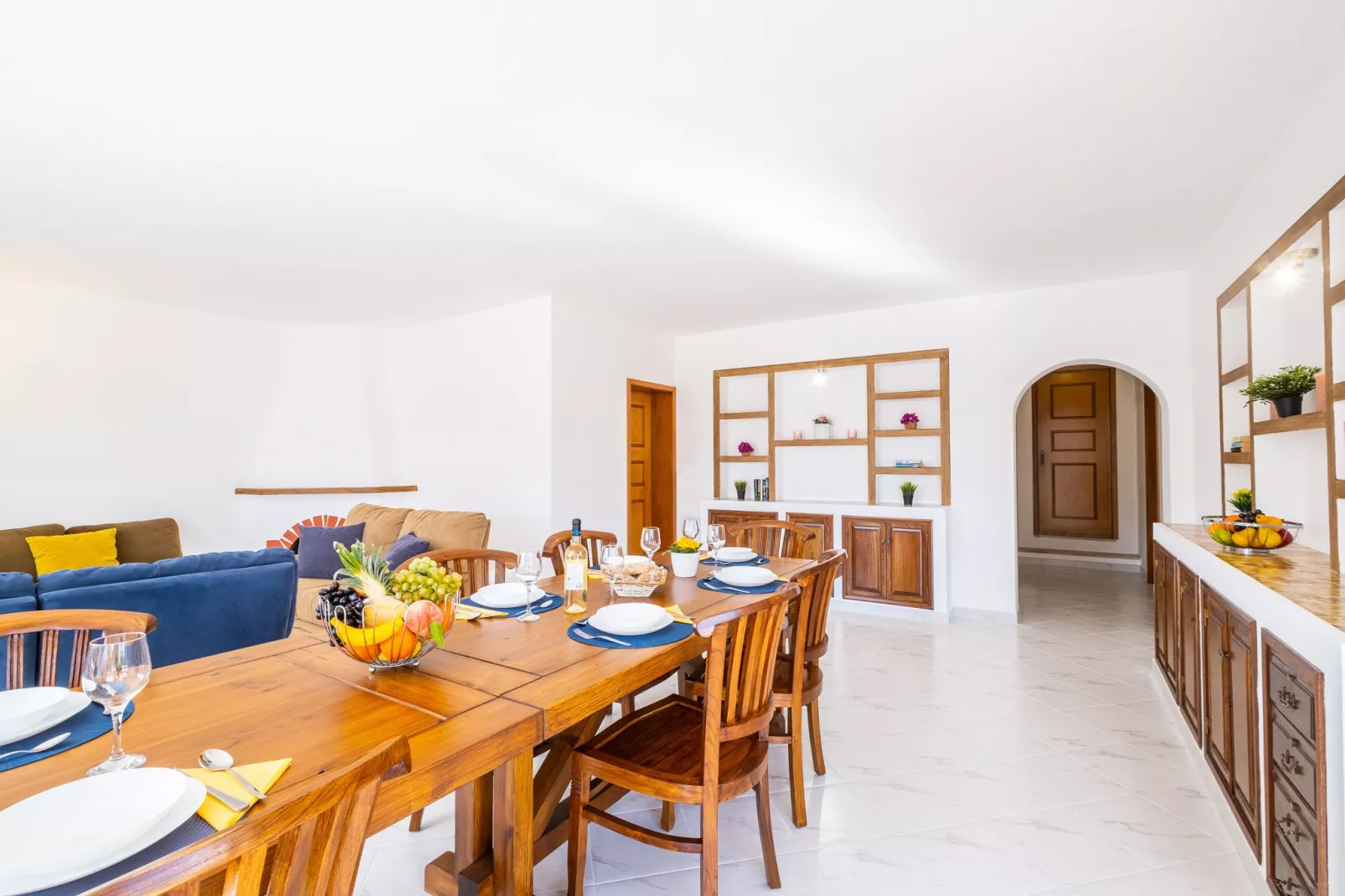Villa Crisandra-Dining room
