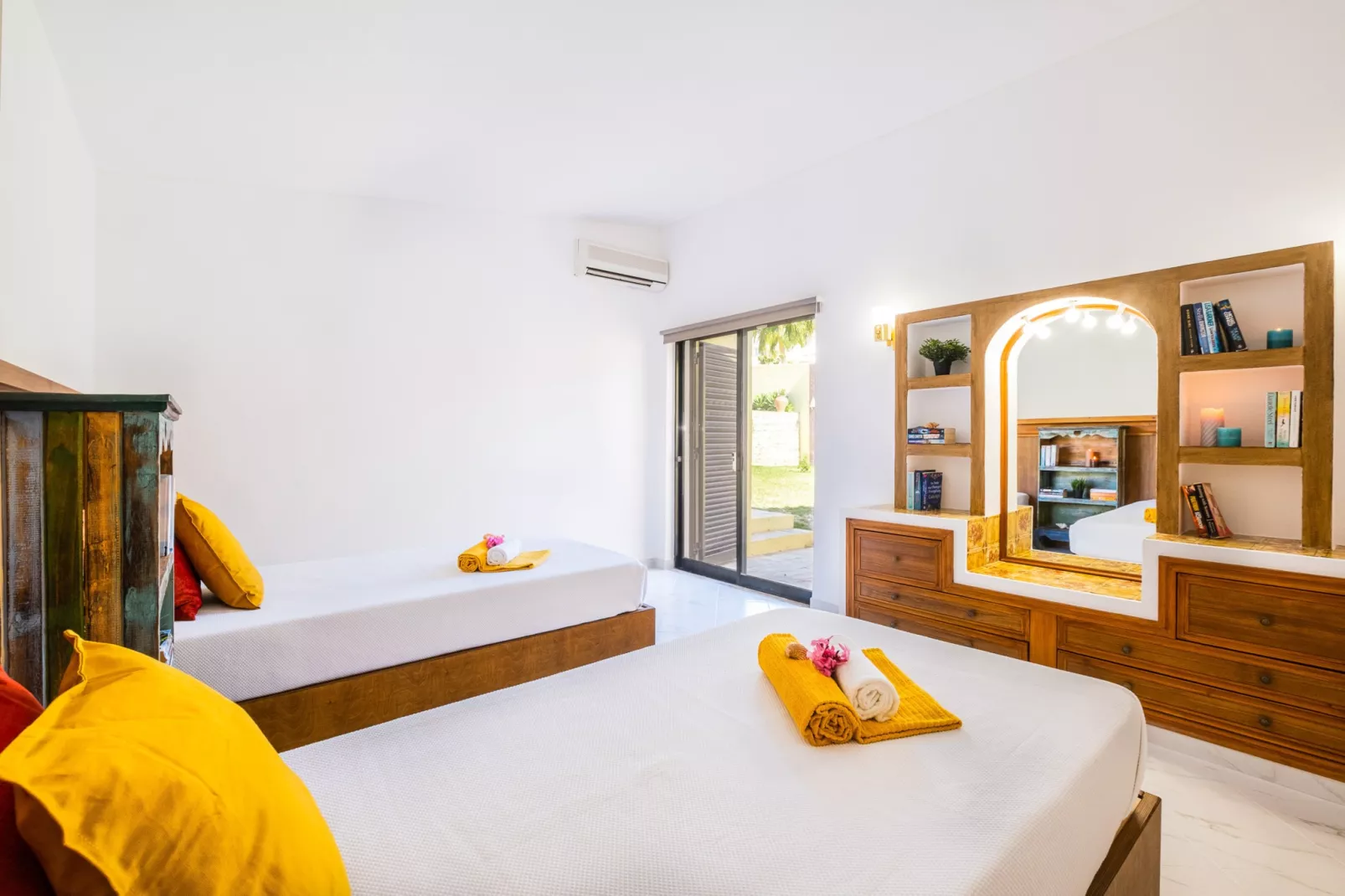Villa Crisandra-Bedroom