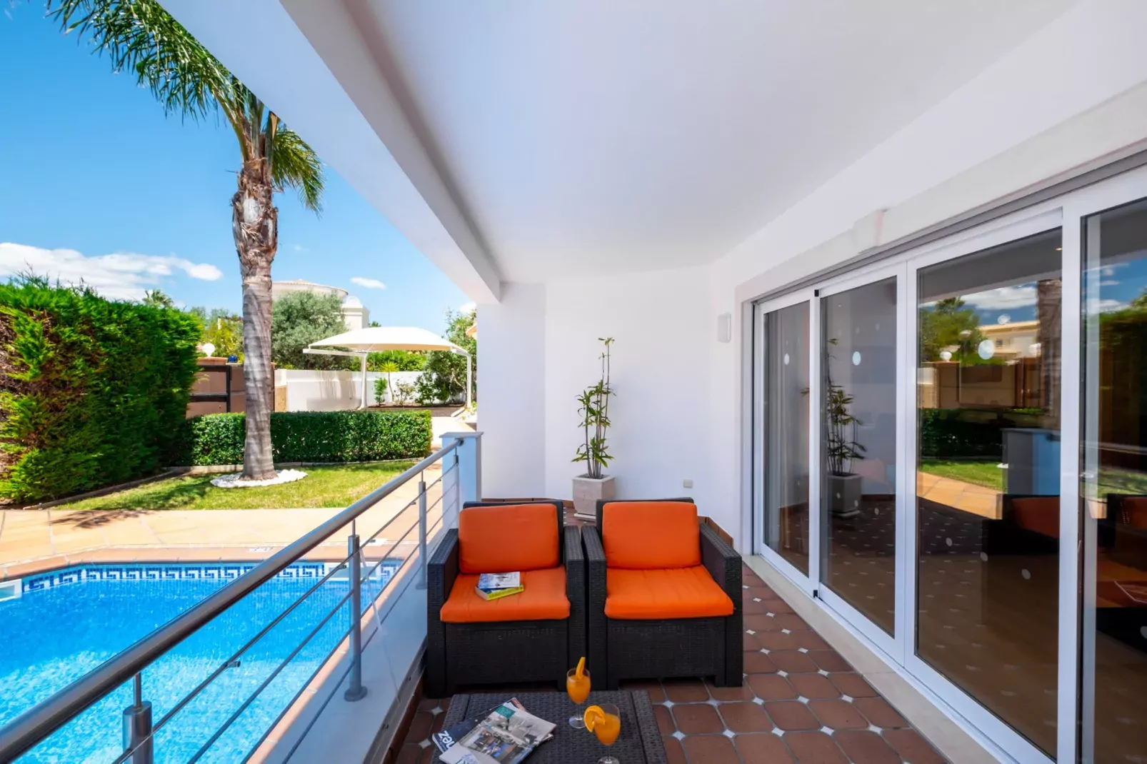 Villa Laguna-Terrace balcony
