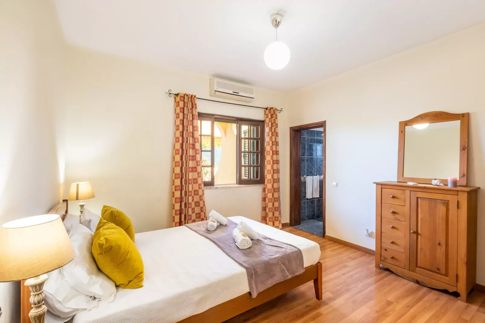 Villa Royal Sandals-Schlafzimmer