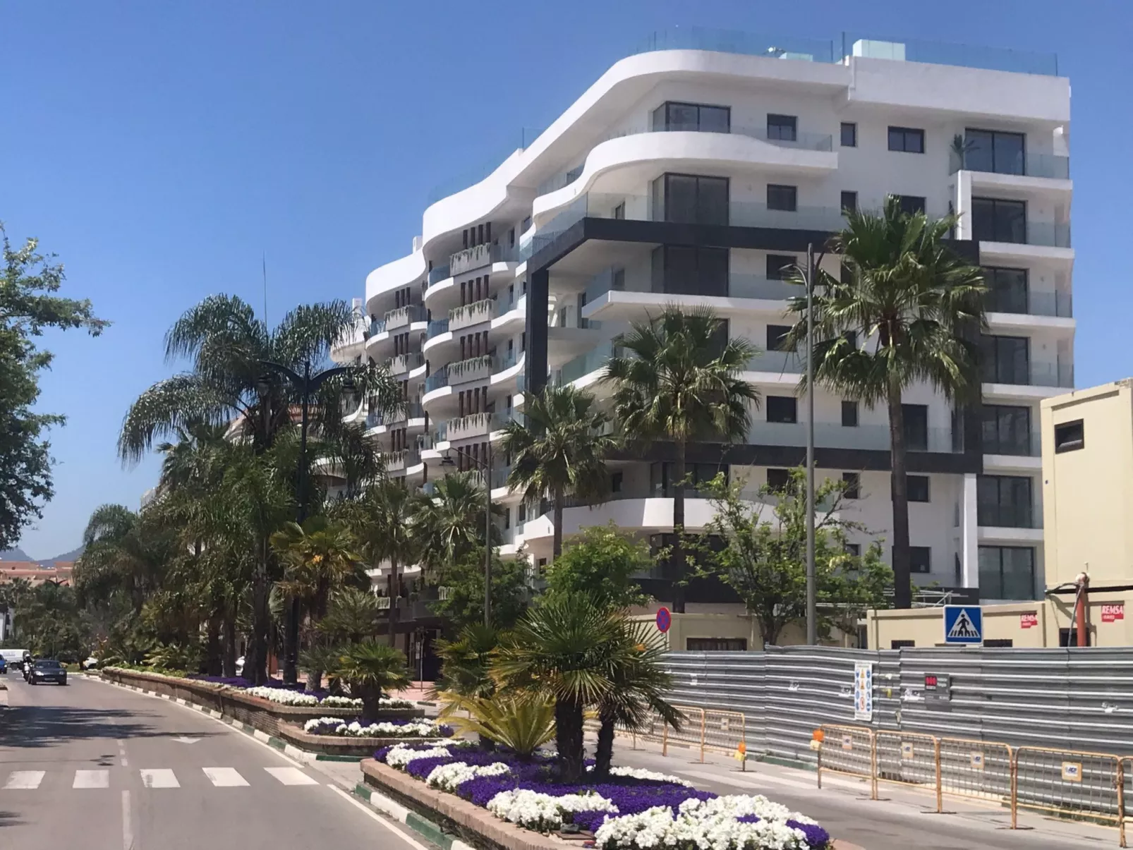 Estepona Roof Top View 2-Outside