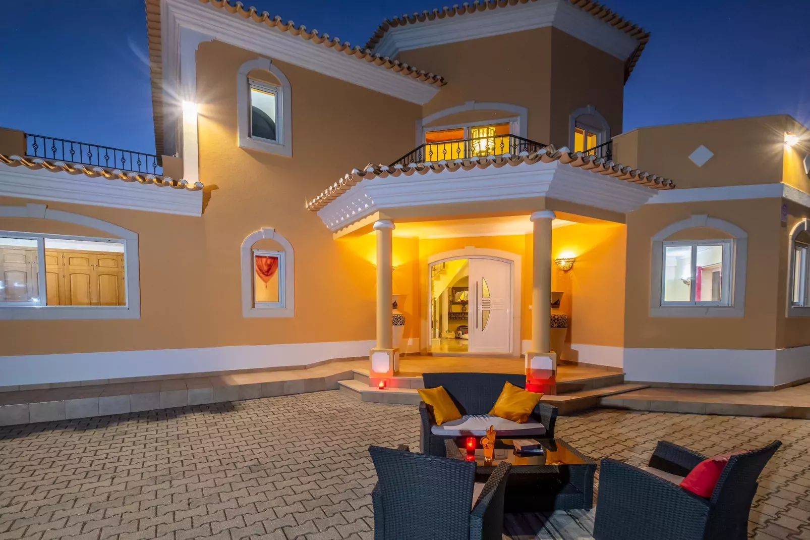 Villa Culebra-Terrace balcony