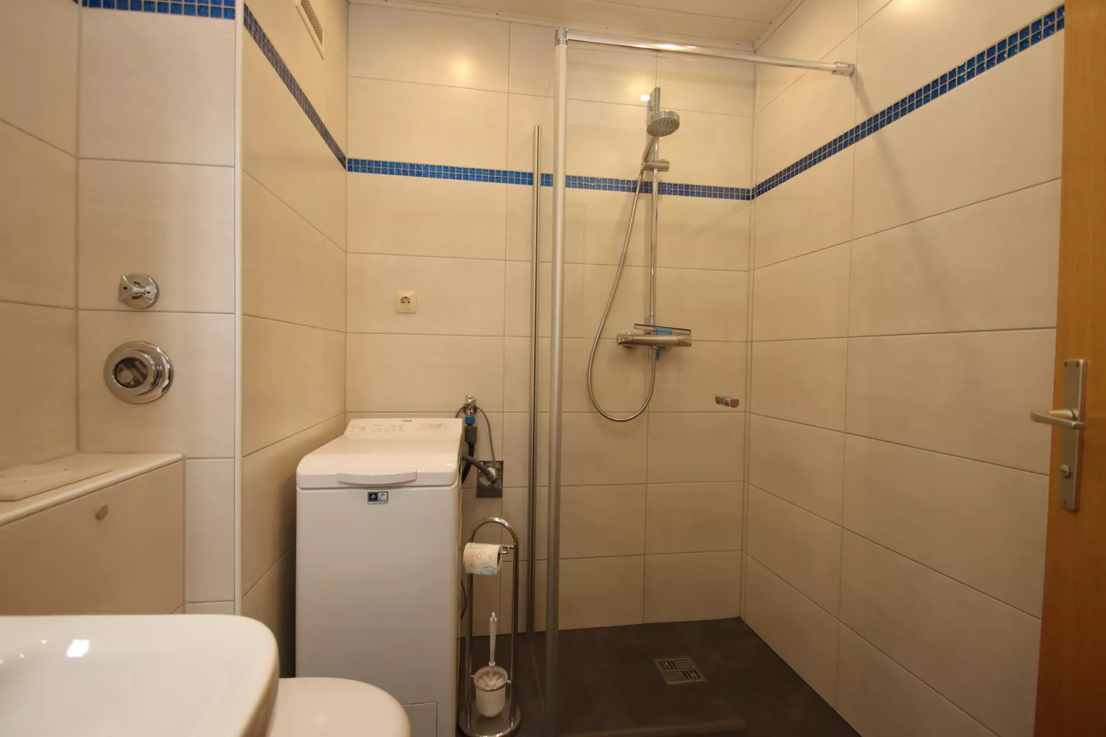Ferienwohnung Tiefblick-Bathroom