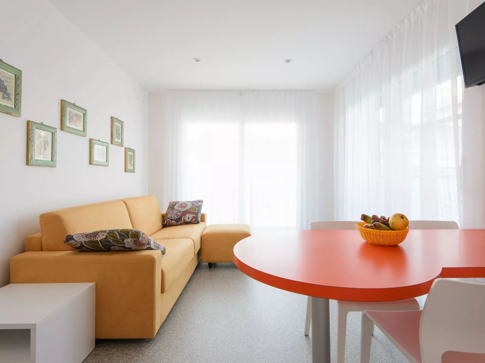Residenza Edda-Inside