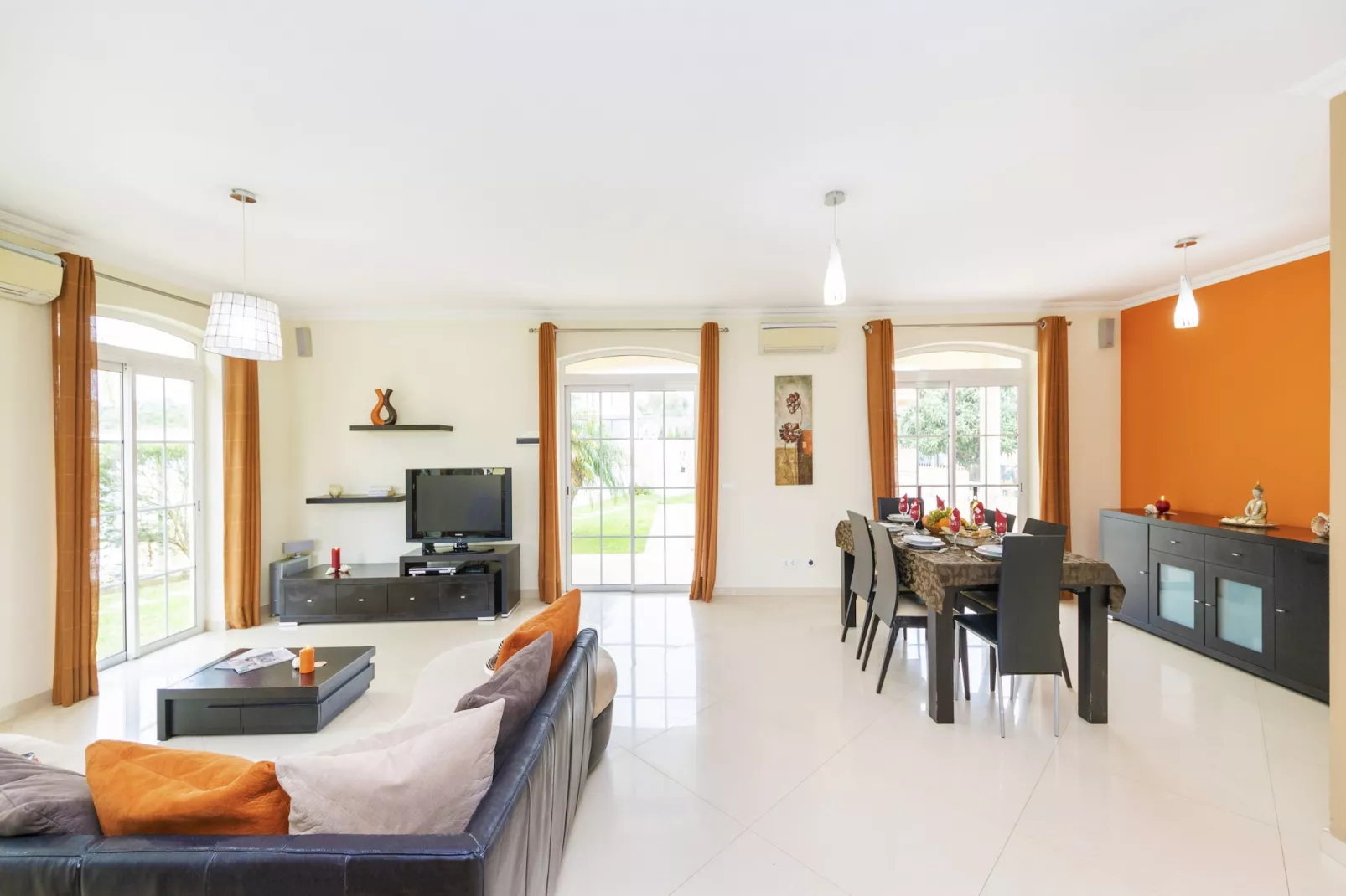 Villa Imagine-Living room